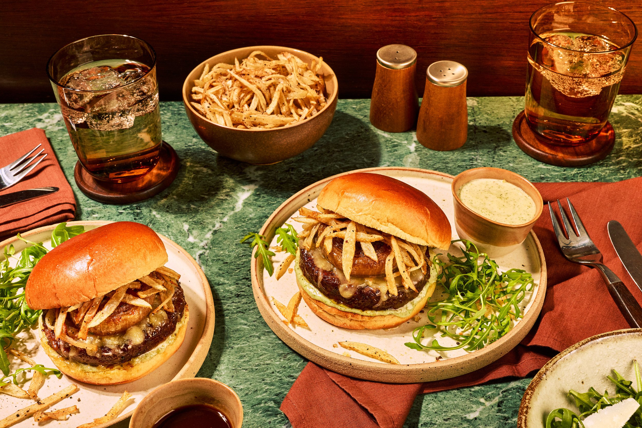 20260209_IMPOSSIBLE_FOODS_FRENCH_ONION_BURGER_2022.jpg