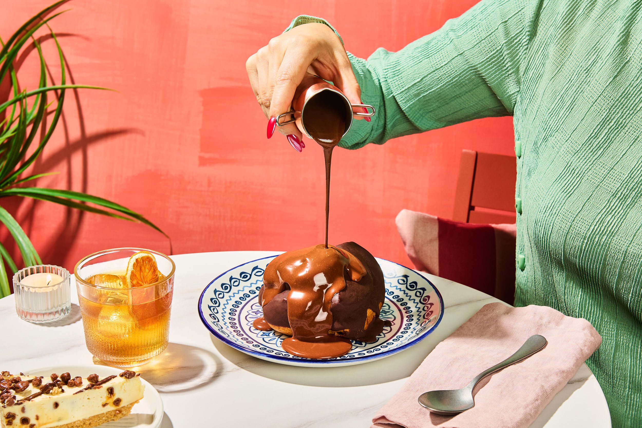 Prezzo_Campaign_Profiteroles_Pour.jpg