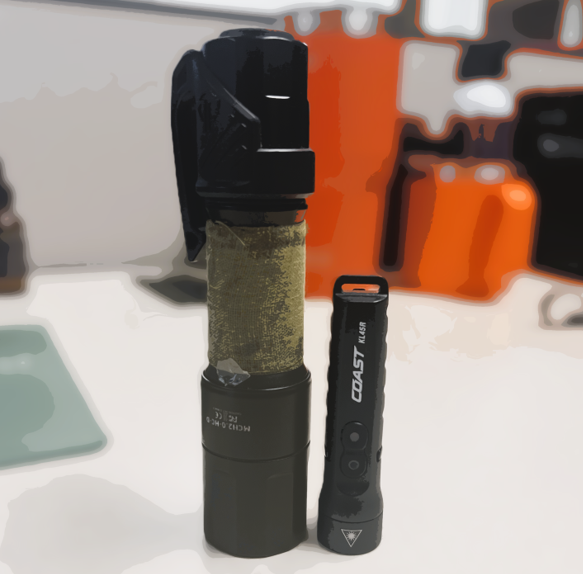 A VERY ABBREVIATED FLASHLIGHT POST - &nbsp;APPRENTICE GEAR &amp; EDC