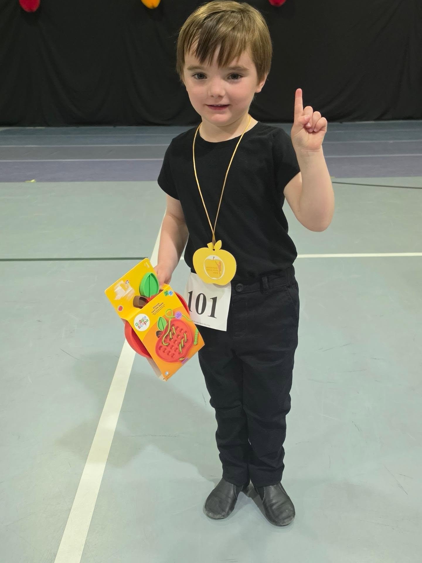 First feis - first place in the u6 jump 23 competition! 

#appleslicefeis #McGovernIrishDance #CumannRinceNaisiunta #OpenPlatform #puremichigan