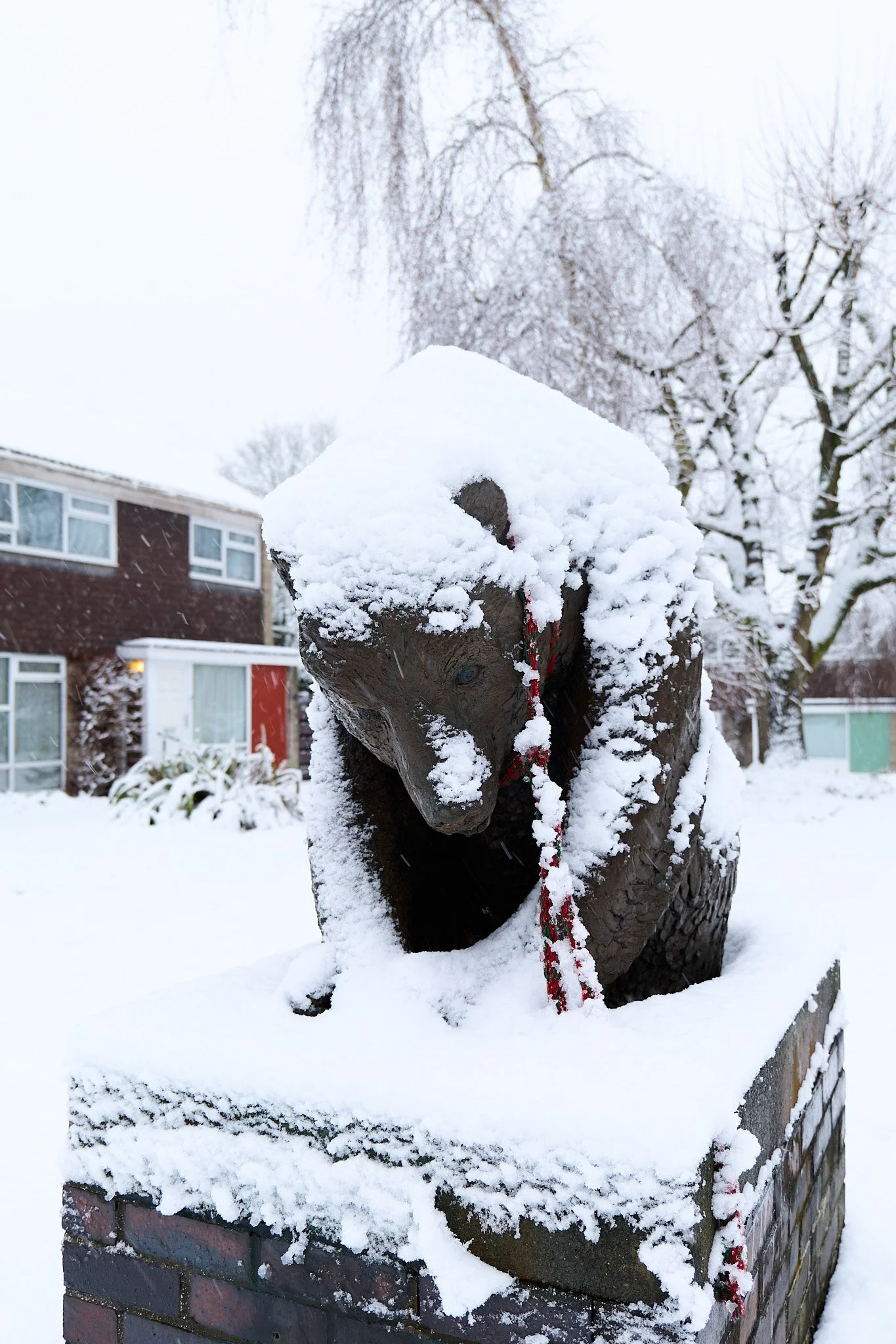 Snow-on-the-Chalfont-Bear-in-York.jpg