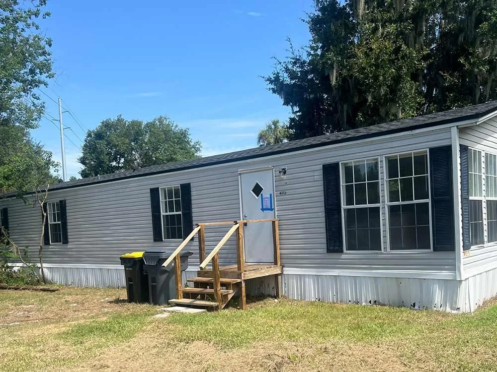Mobile home on Shady View Run