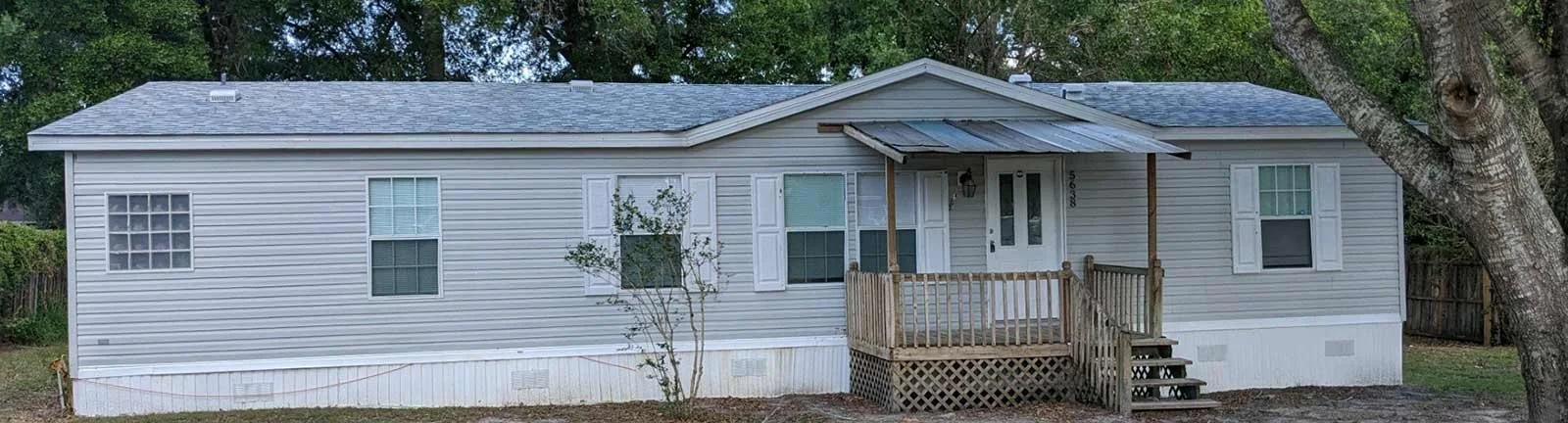 Mobile home in Polk County, FL