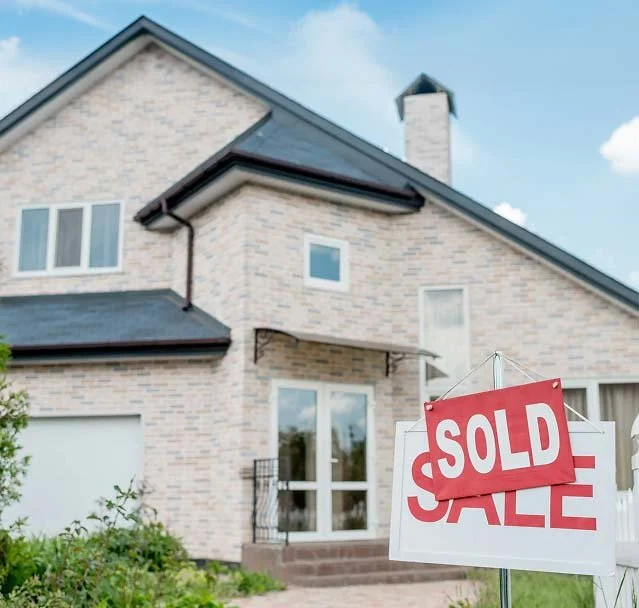 A Faster Way to Sell Without Repairs or Delays