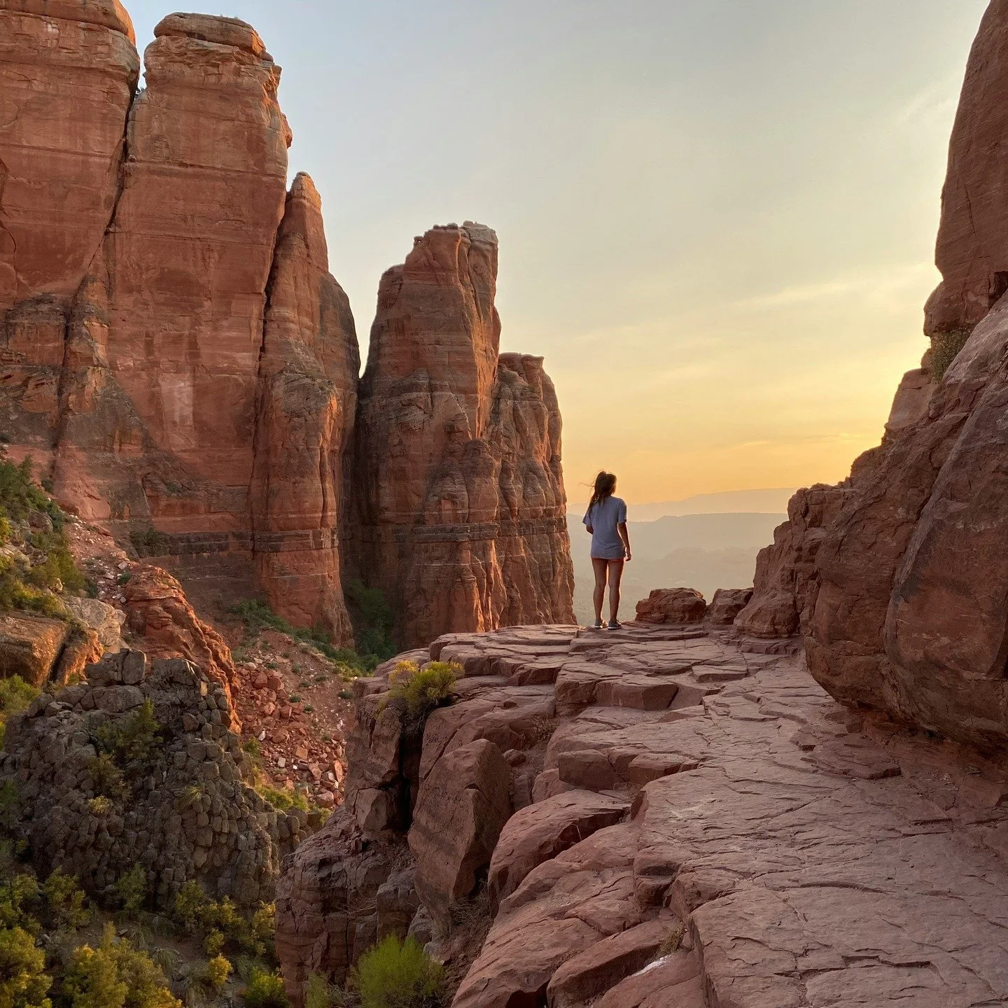 Sedona April 17-19, 2026 🌄

What Your Days Will Look Like

Imagine waking up in Sedona.

☀️ Sunrise movement with red rocks all around you
🥗 A fresh seasonal breakfast
🥾 A guided hike through breathtaking terrain
🧘&zwj;♀️ Evening flow to unwind y