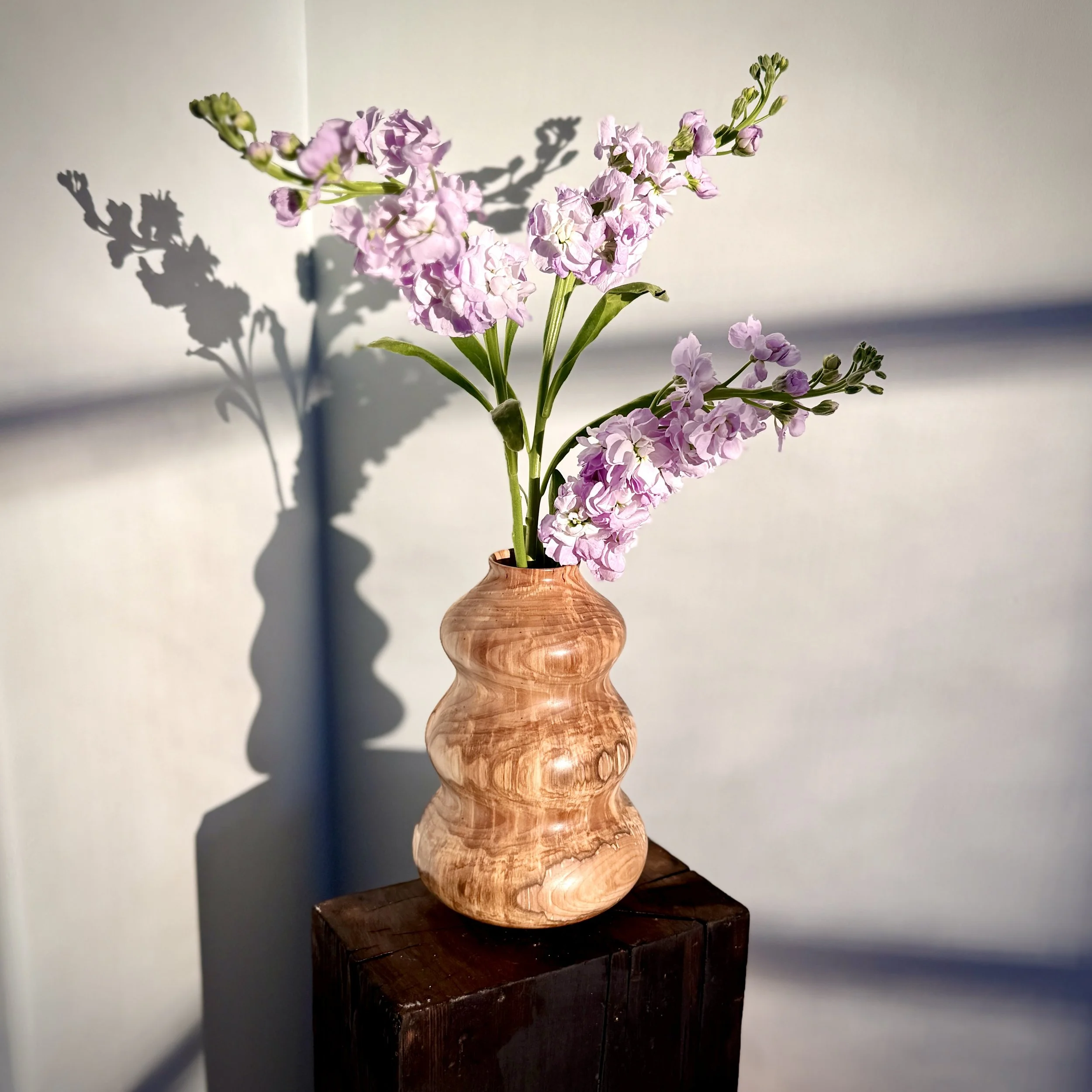 Mountain ash "gourd" vase