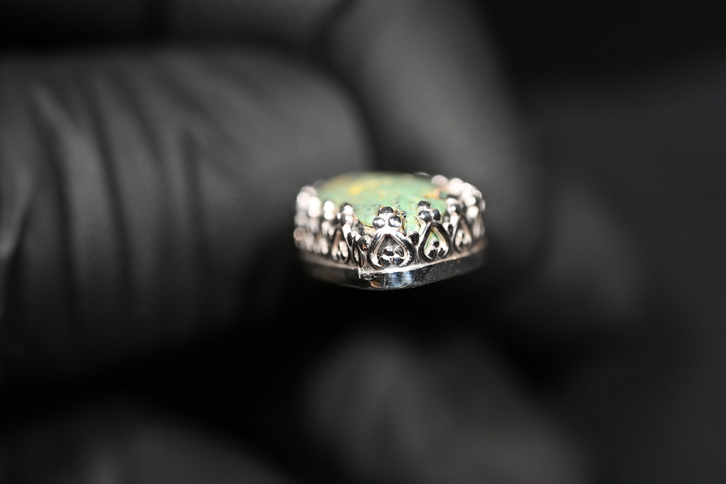 https://i.etsystatic.com/25451543/r/il/550bb0/5796714059/il_fullxfull.5796714059_emga.jpg
