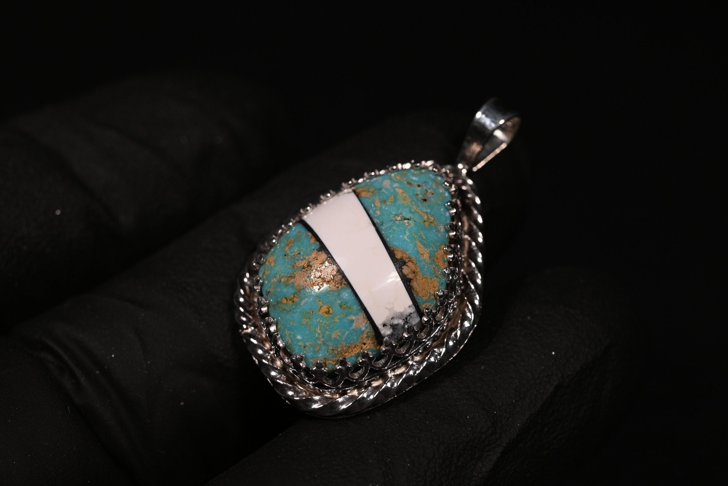 https://i.etsystatic.com/25451543/r/il/310ec5/5875656836/il_fullxfull.5875656836_h9u0.jpg