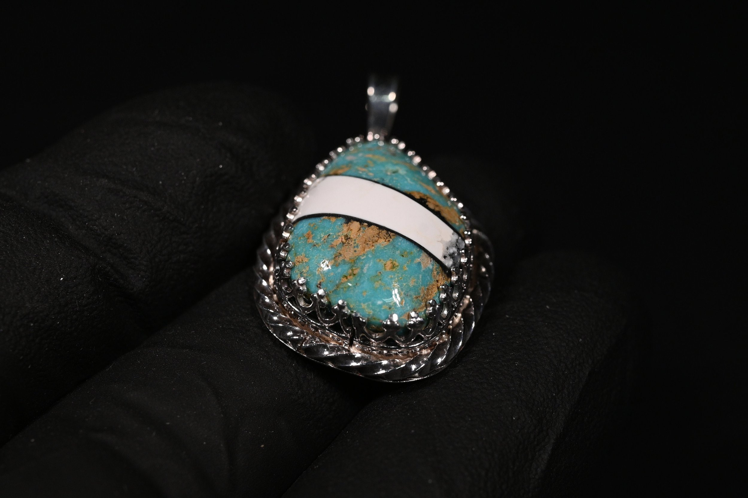 https://i.etsystatic.com/25451543/r/il/281b54/5875657112/il_fullxfull.5875657112_qxmu.jpg