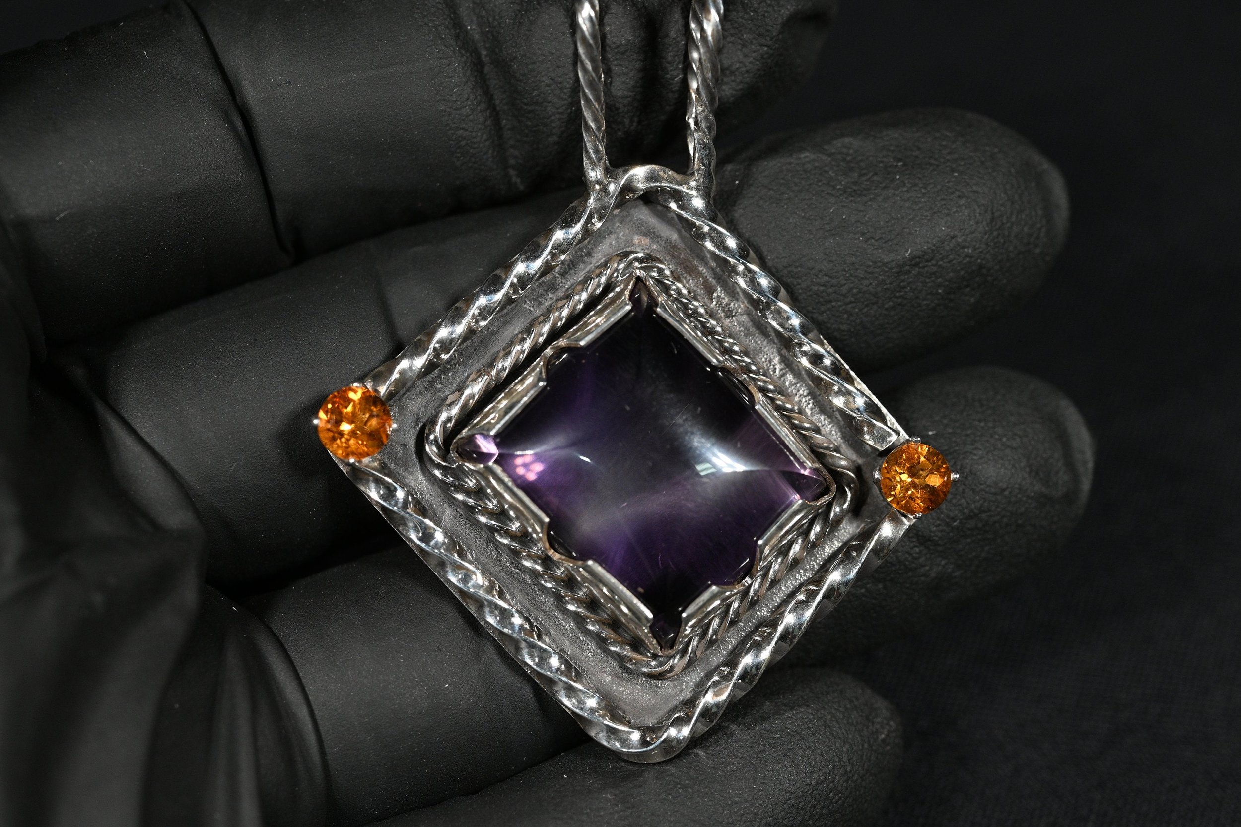 https://i.etsystatic.com/25451543/r/il/682f48/5837325695/il_fullxfull.5837325695_6yaa.jpg