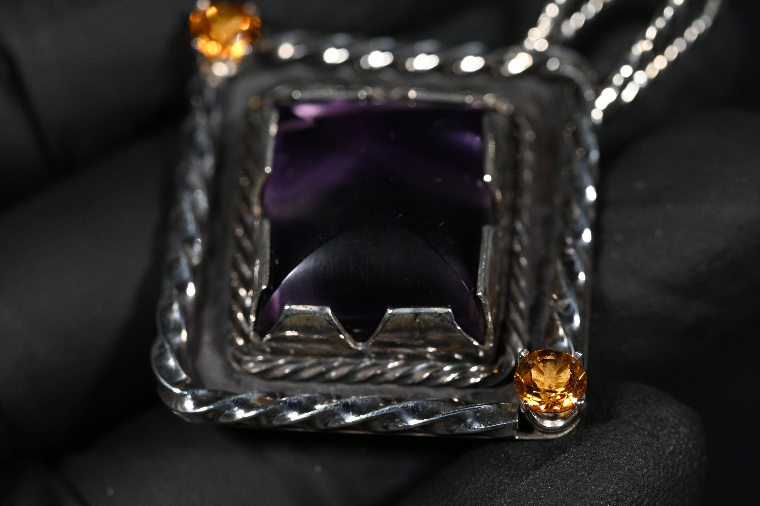 https://i.etsystatic.com/25451543/r/il/0e5097/5789254088/il_fullxfull.5789254088_5nal.jpg