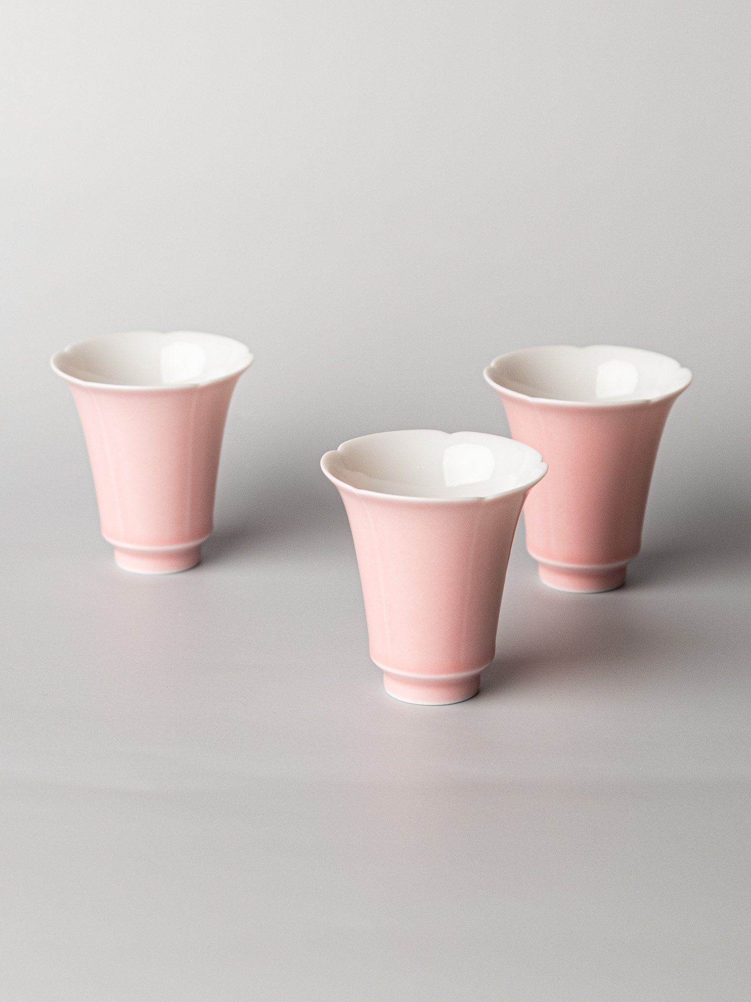粉红花口杯2.jpg
