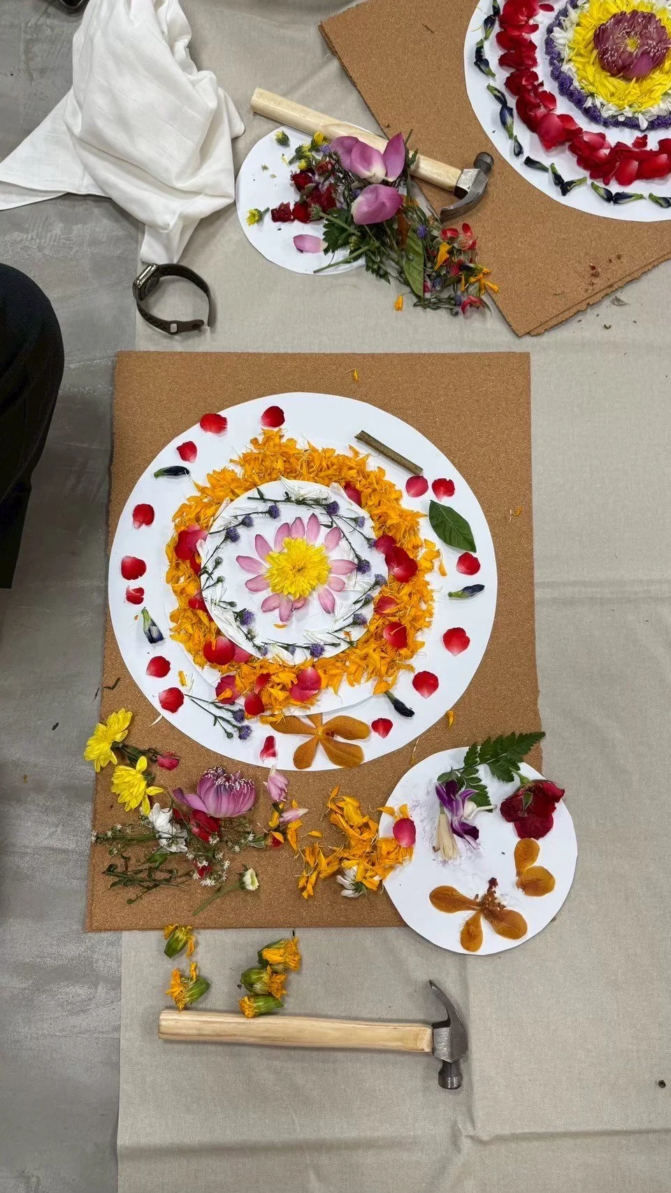 LINE_ALBUM_26.07.25 Flower Mandala (3rd Space)_260519_14.jpg