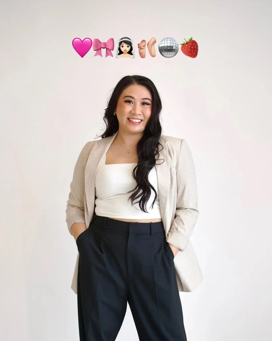 Our vibes in emojis&hellip; meet the faces behind the magic ✨👩&zwj;💻

#branddesigners #socialmediamanagement #smallbusinessvancouver 

Coquitlam | Port Coquitlam | Port Moody | Fraser Valley