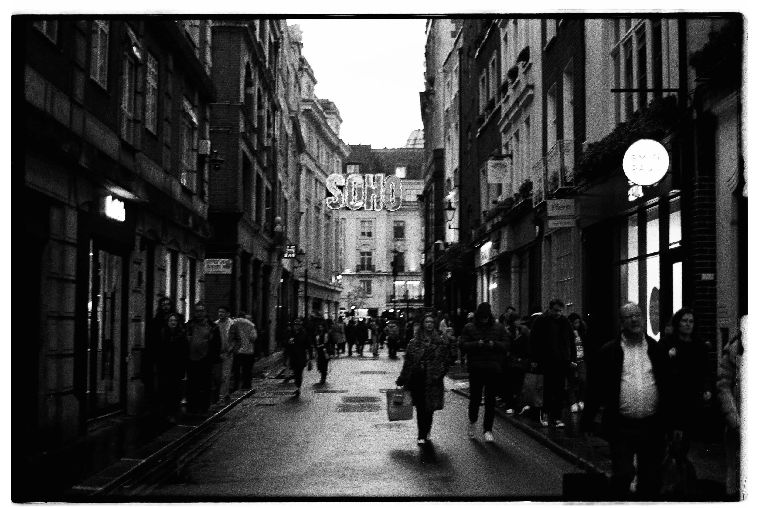 BS_9879_TMax 400_130755-R1-E001.jpg