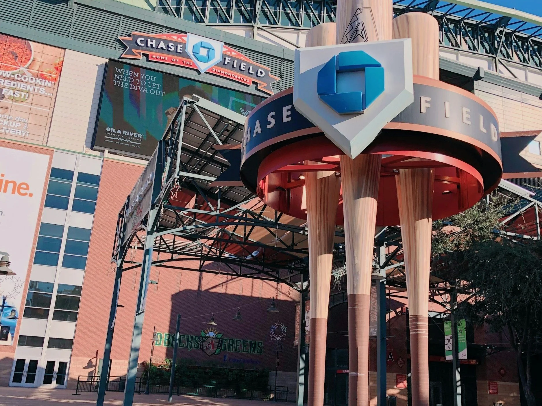 The Ultimate Sports Fan’s Guide to Phoenix