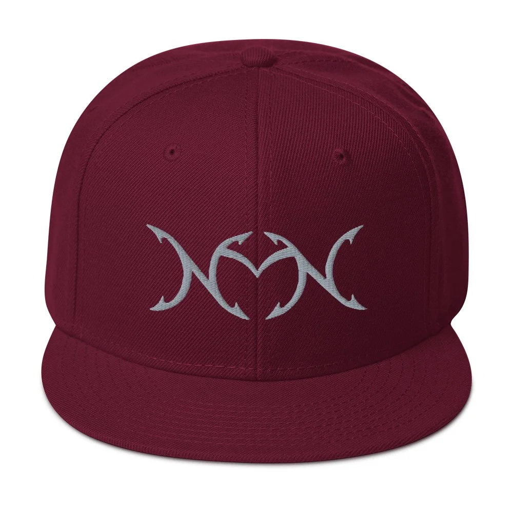 snapback-burgundy-maroon-front-672e056fe0c40.jpg