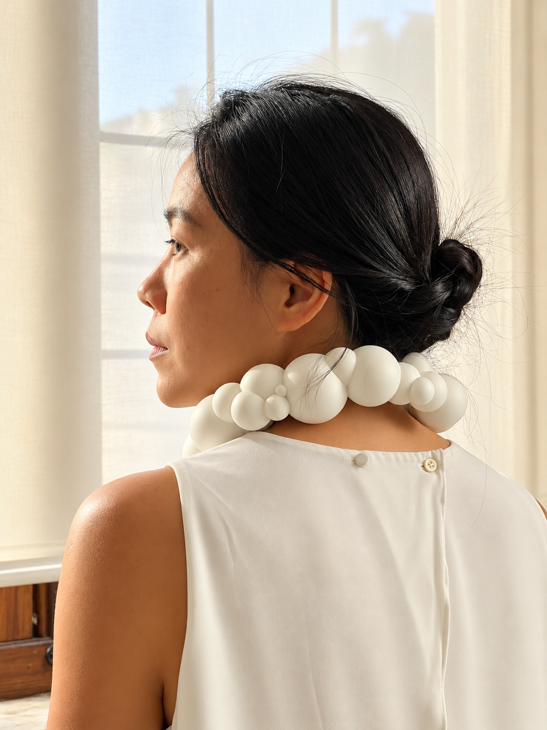 Elegant Bubble Necklace Portrait.png