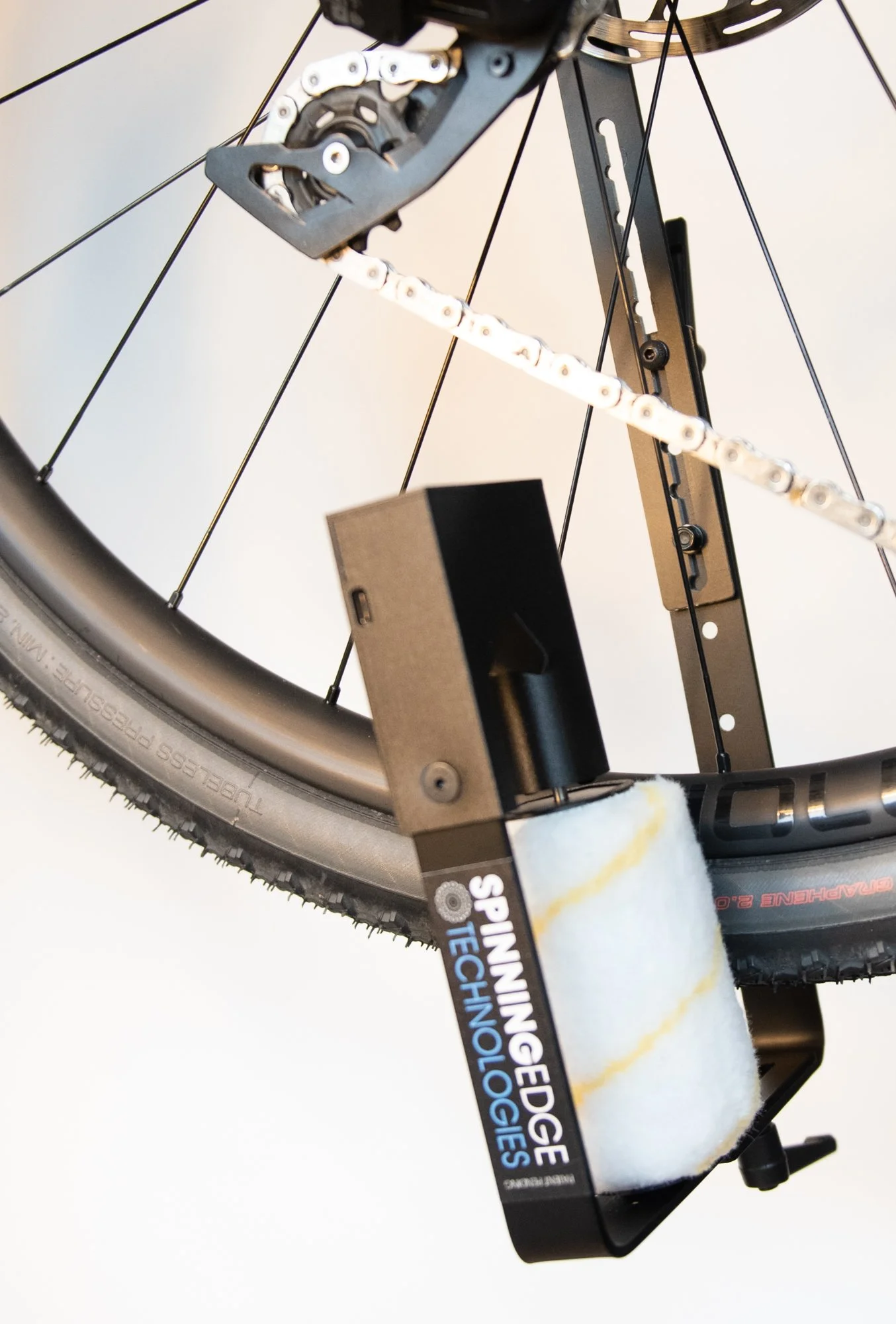 Tubeless Tire Rotator