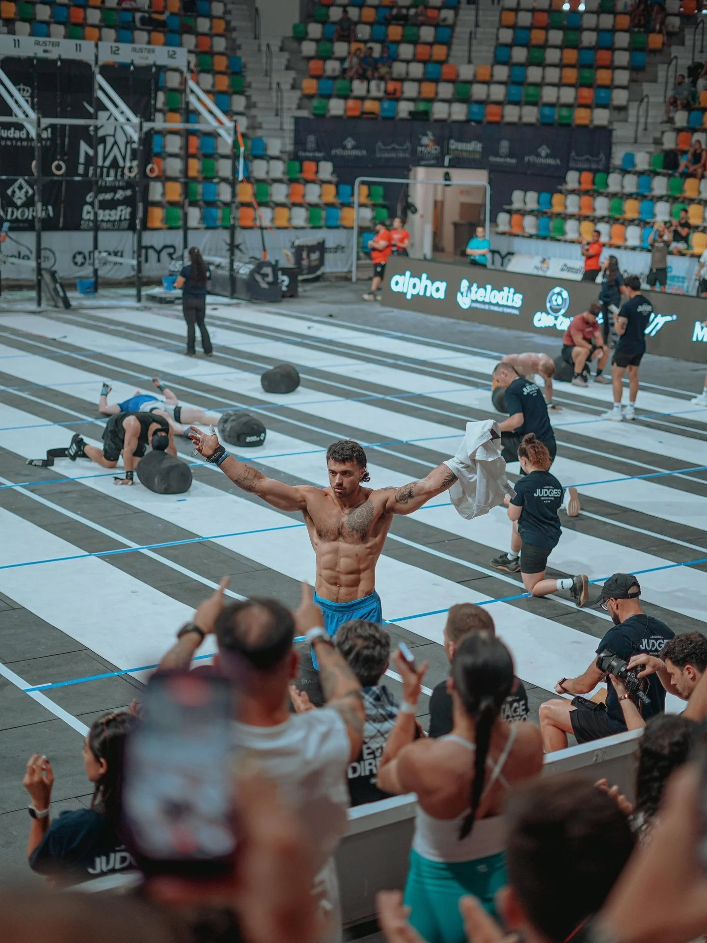 KING OF SPAIN 👑🇪🇸
@aniolekaib 

TICKET PUNCHED TO SAN JOSE 🎟️
@crossfitgames 

📸: @da_fotografia_