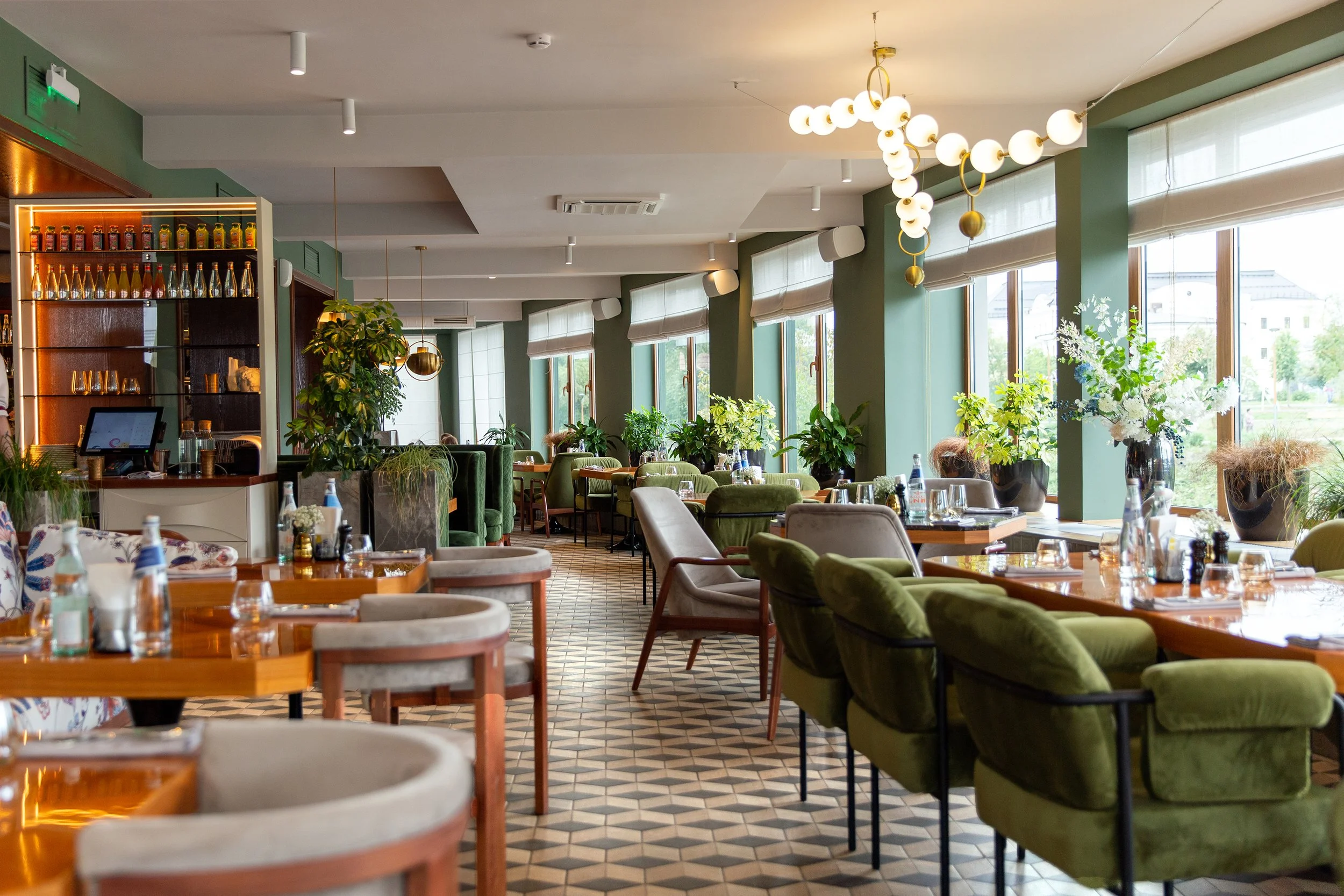 tpa_f&B_restaurant_dining