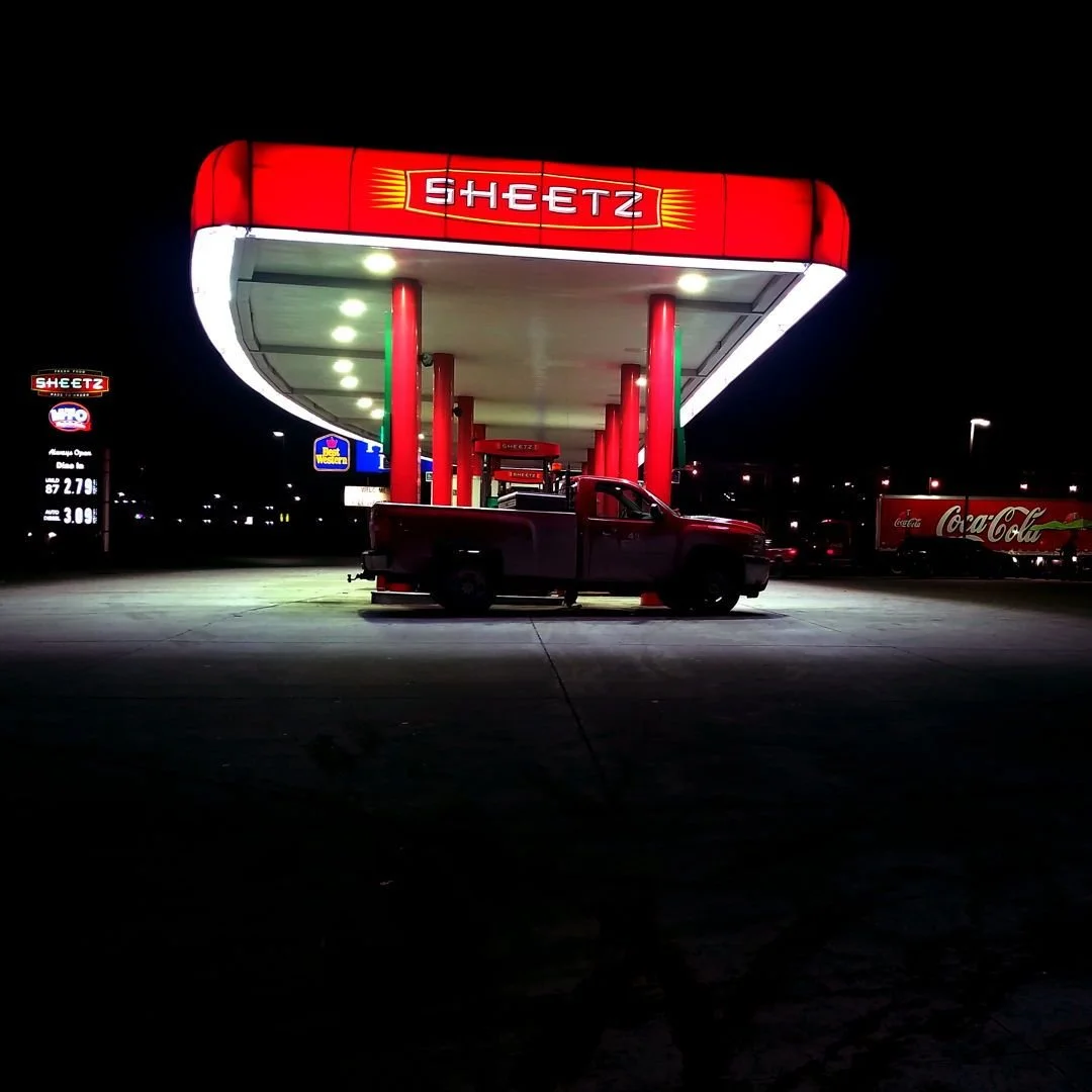 ***
Nocturnus - Our World at Night
Amurricano Mercy
Breezewood, MD
Samsung 22, Pro Mode

Credit: @larryeball

#rare #rareink #rareinkart #rareinkphoto #photo #photographers #nightphoto #sheetz #larry #lebebe