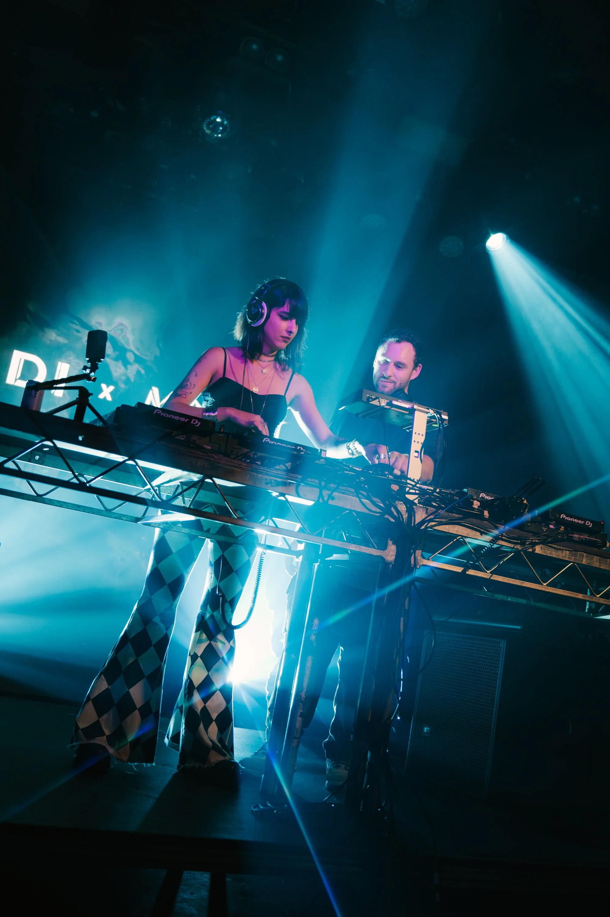 Layton Giordani @ The Commodore - Brandon Artis-1.jpg