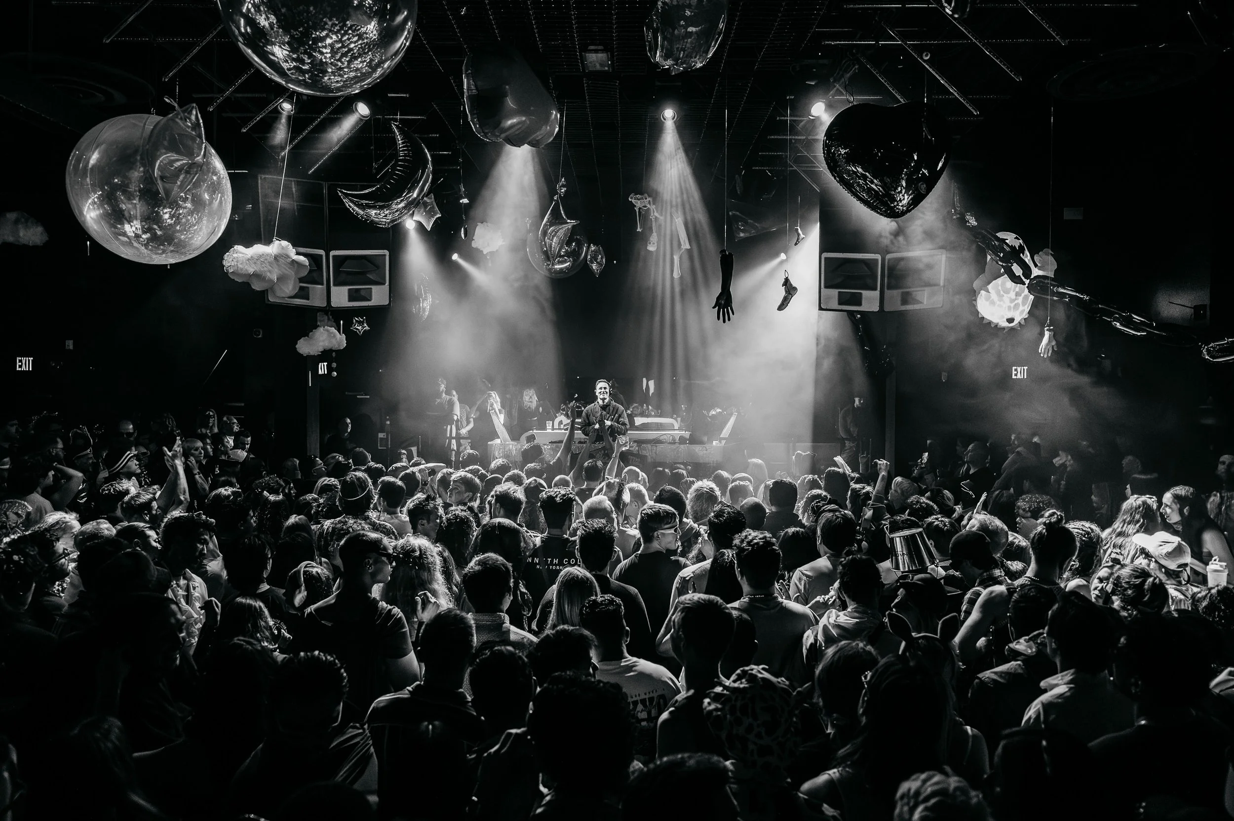 Darude-Celebs-Timothy_Nguyen-20251101 (20 of 136).jpg