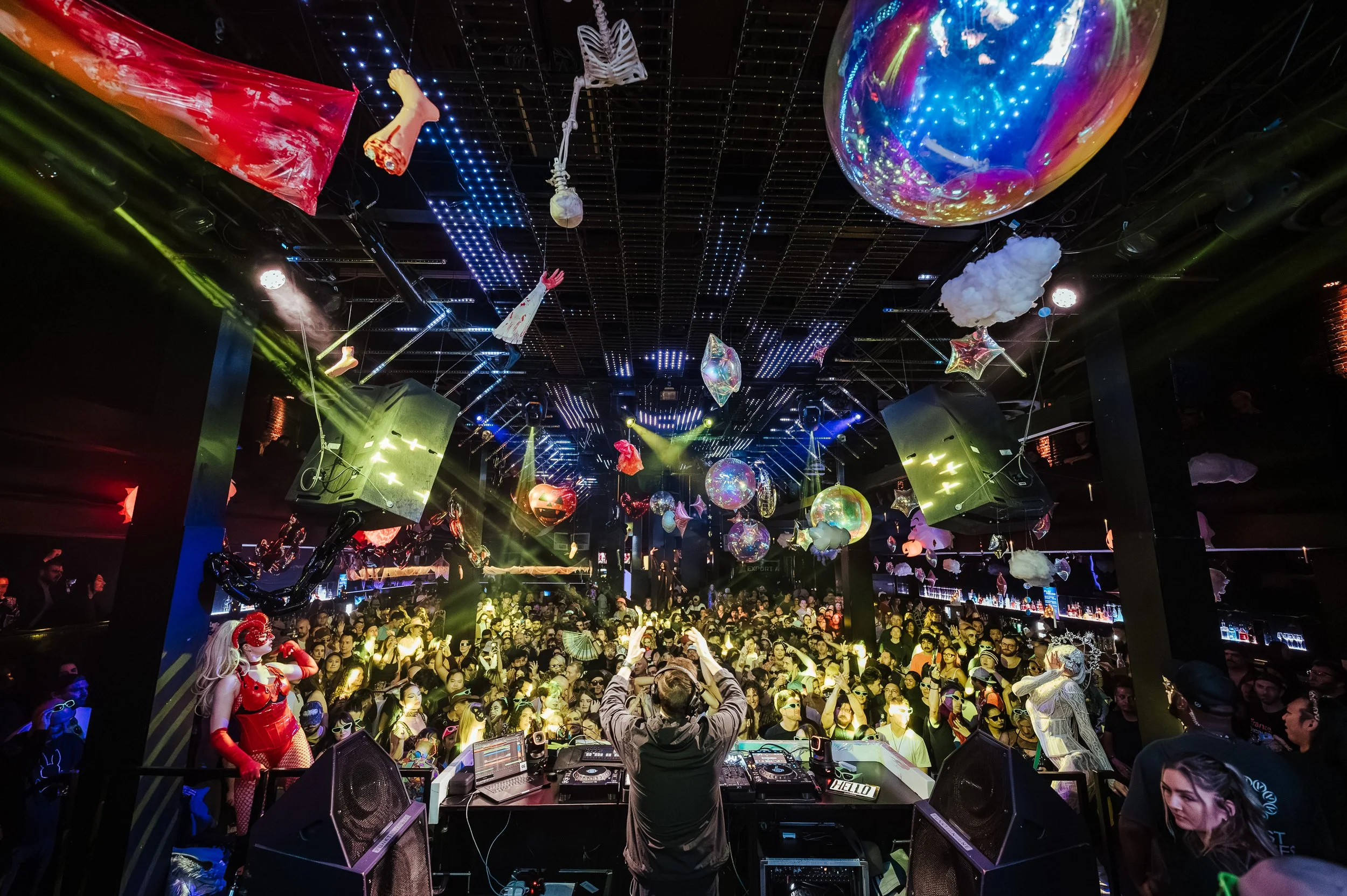 Darude-Celebs-Timothy_Nguyen-20251101 (43 of 136).jpg