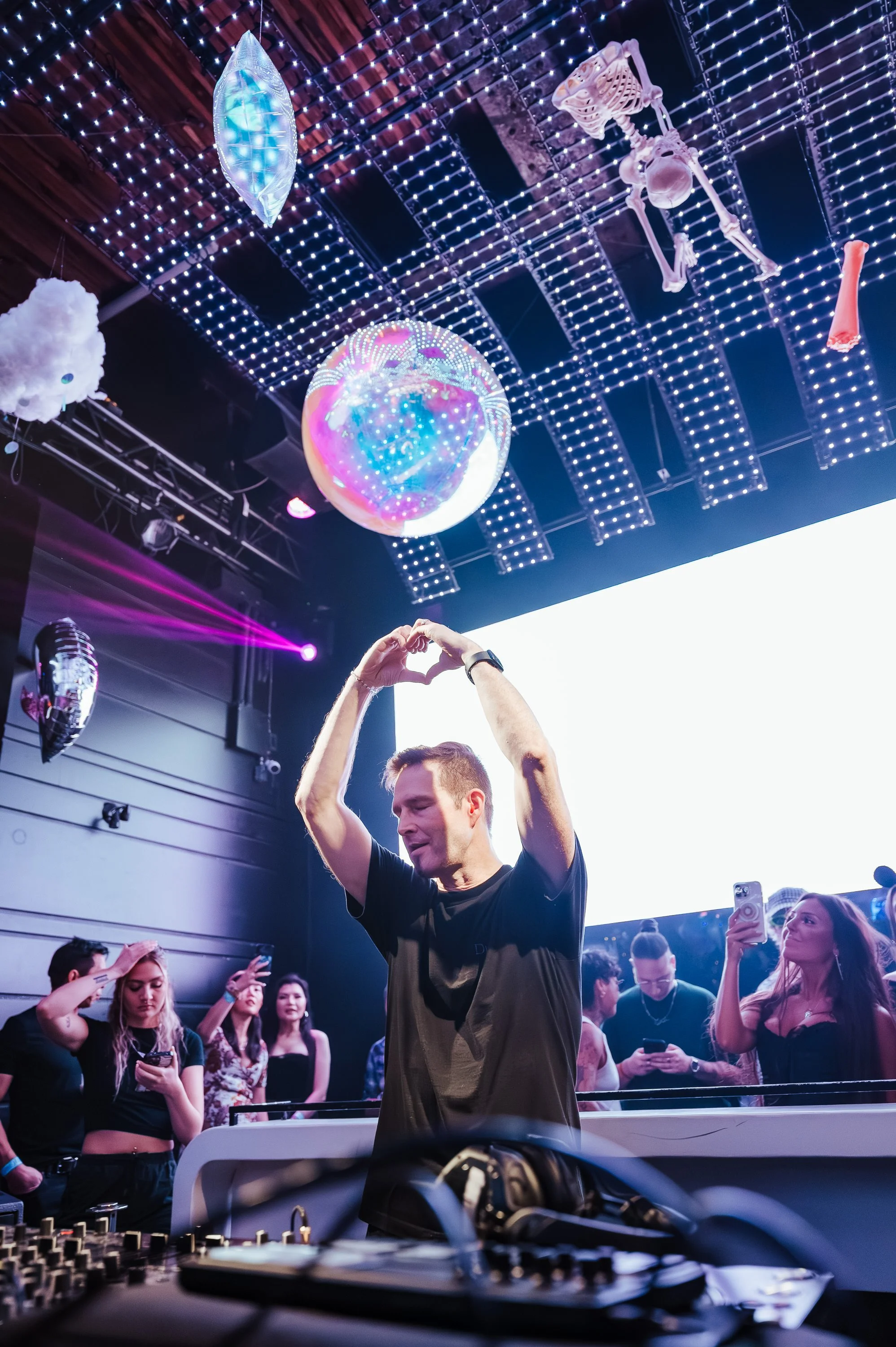 Darude-Celebs-Timothy_Nguyen-20251101 (88 of 136).jpg