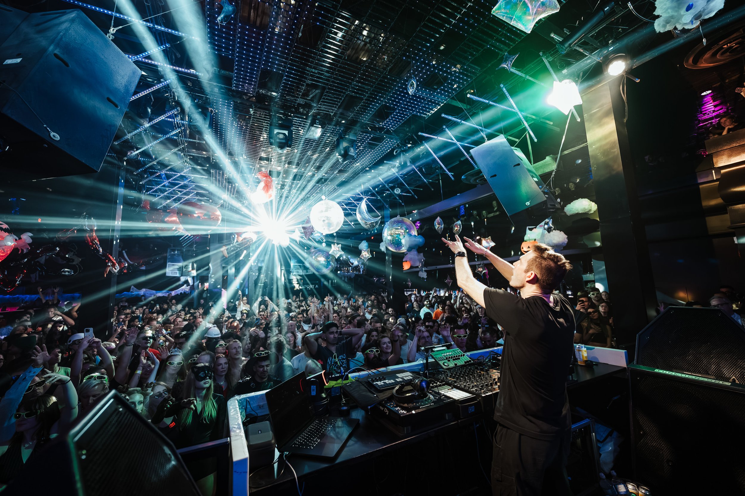 Darude-Celebs-Timothy_Nguyen-20251101 (93 of 136).jpg