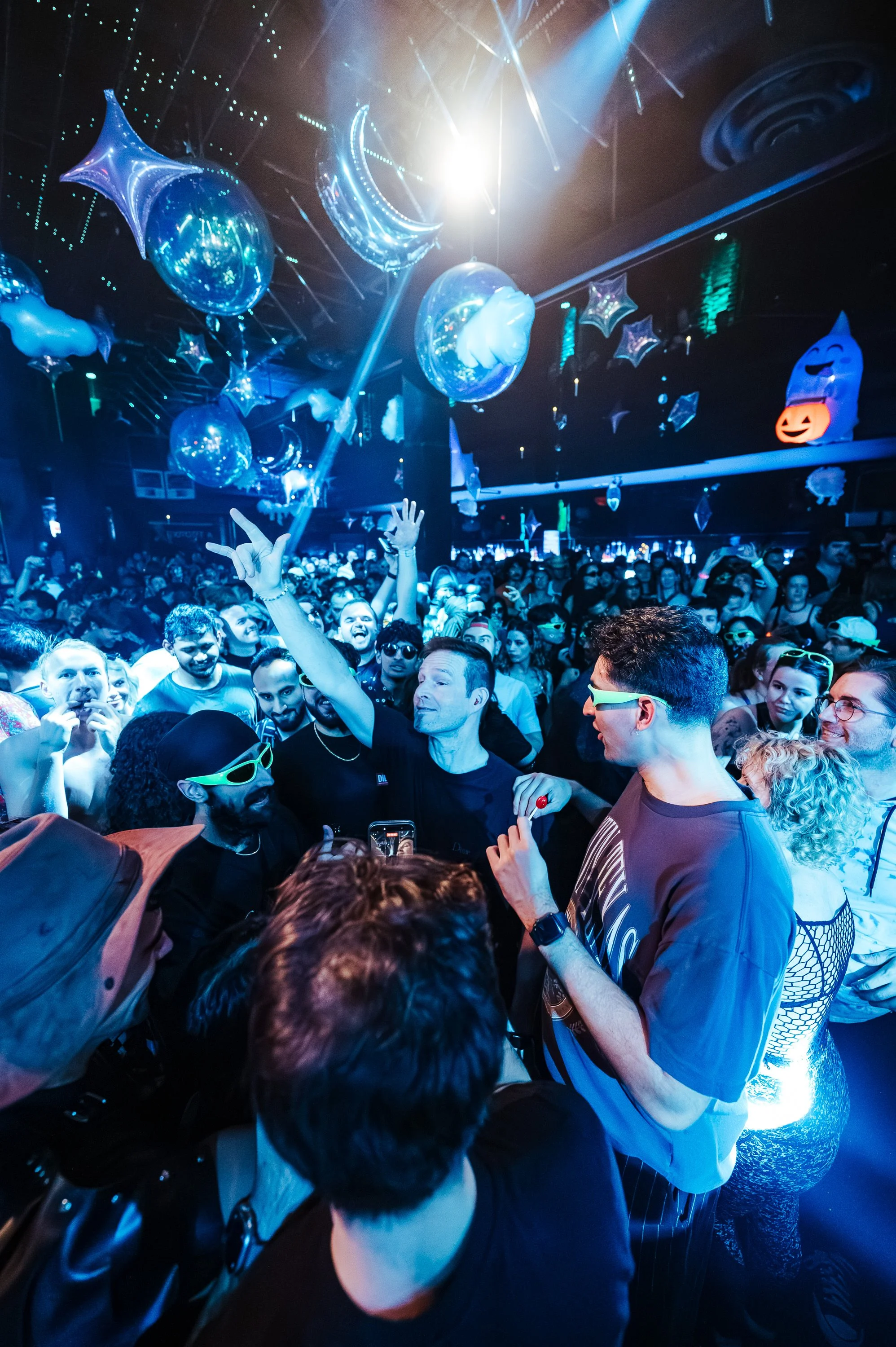 Darude-Celebs-Timothy_Nguyen-20251101 (123 of 136).jpg