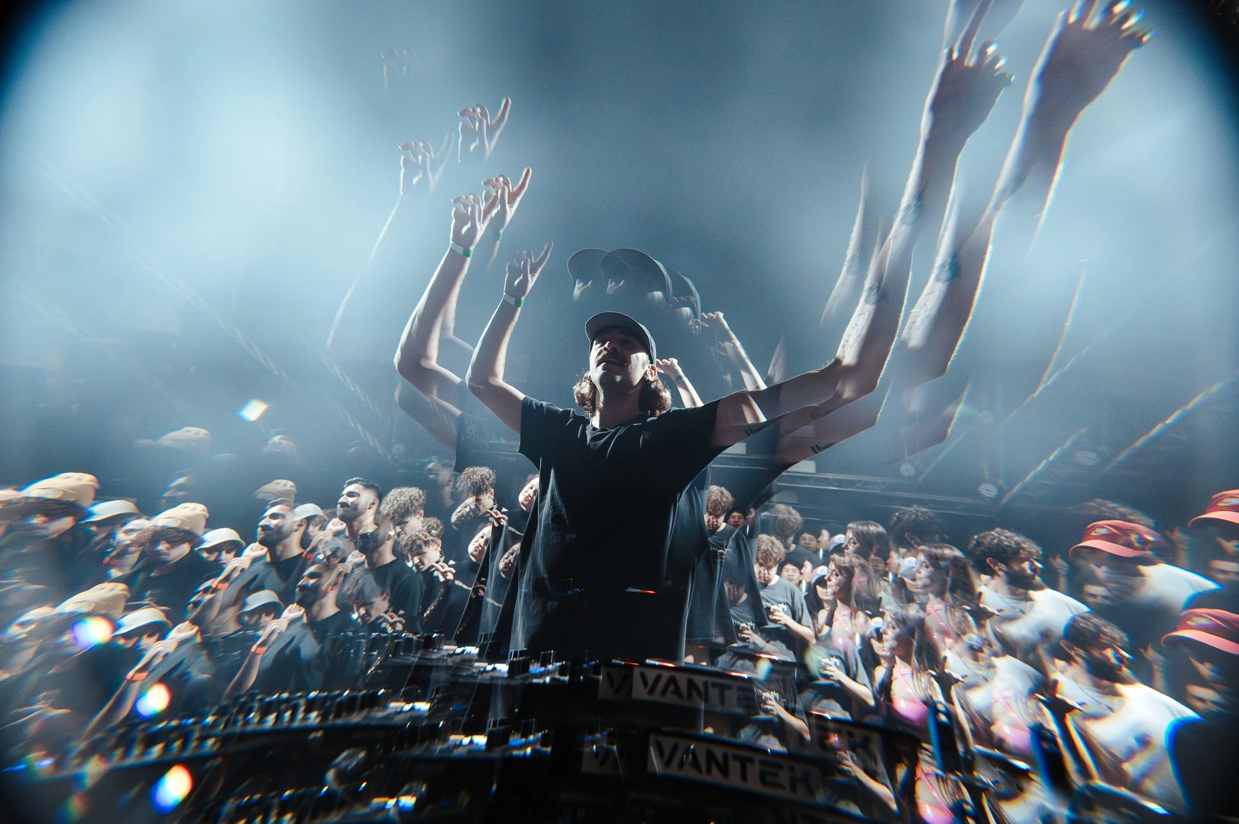 Lyny-Industrial-Timothy_Nguyen-20251114 (46 of 76).jpg