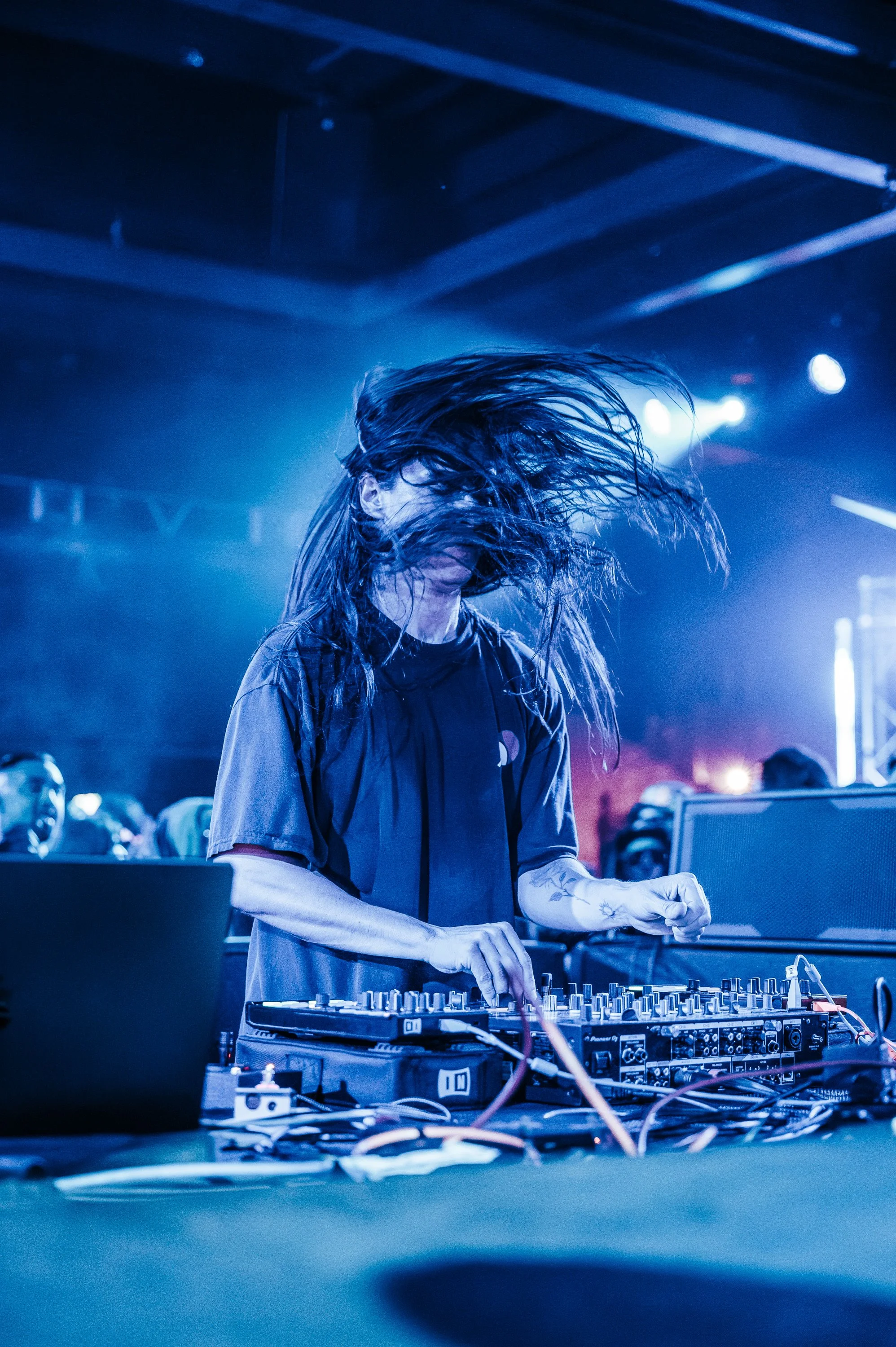 Mersiv-Commodore_Ballroom-Timothy_Nguyen-20251120 (57 of 60).jpg