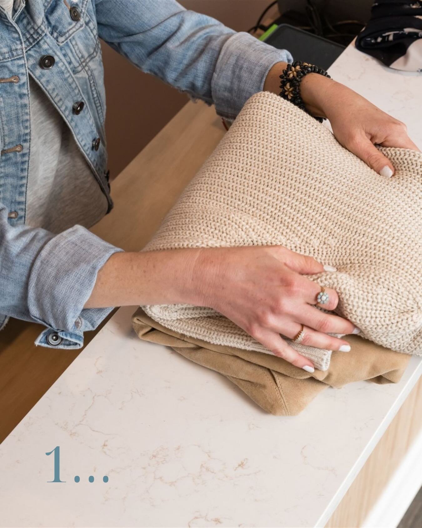 🎉 1 day until grand opening!*

*I think? I&rsquo;m planning to be here to welcome you in for a day of shopping secondhand finds from 10 AM - 3PM. My weather app shows a blanket of snow over us right now but I&rsquo;m not seeing anything coming down 