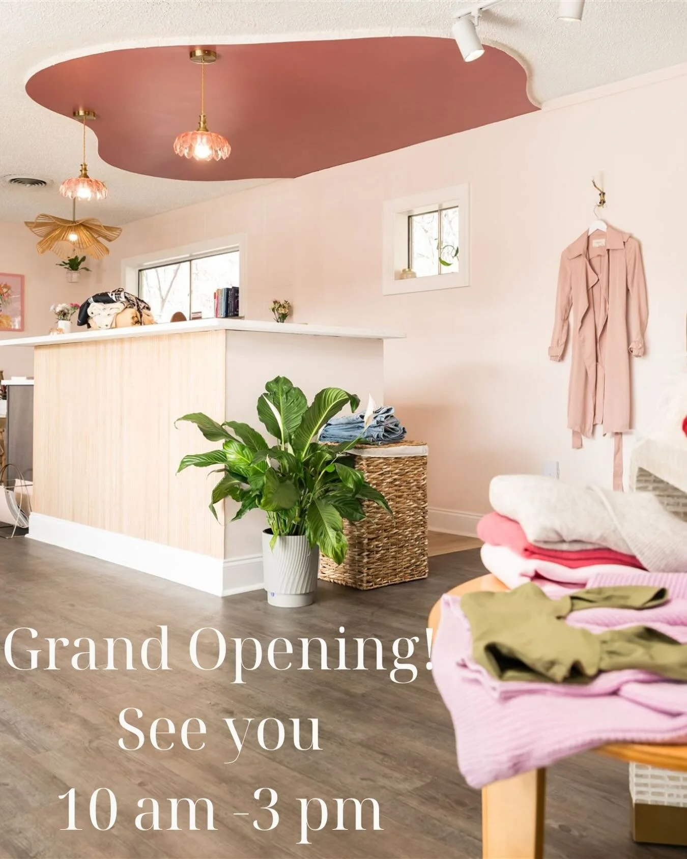 The day is finally here! Let&rsquo;s shop and socialize! See you from 10 AM - 3 PM today! I can&rsquo;t wait to see what you discover! 

5415 Kingston Pike, Suite D
Knoxville, TN 37919