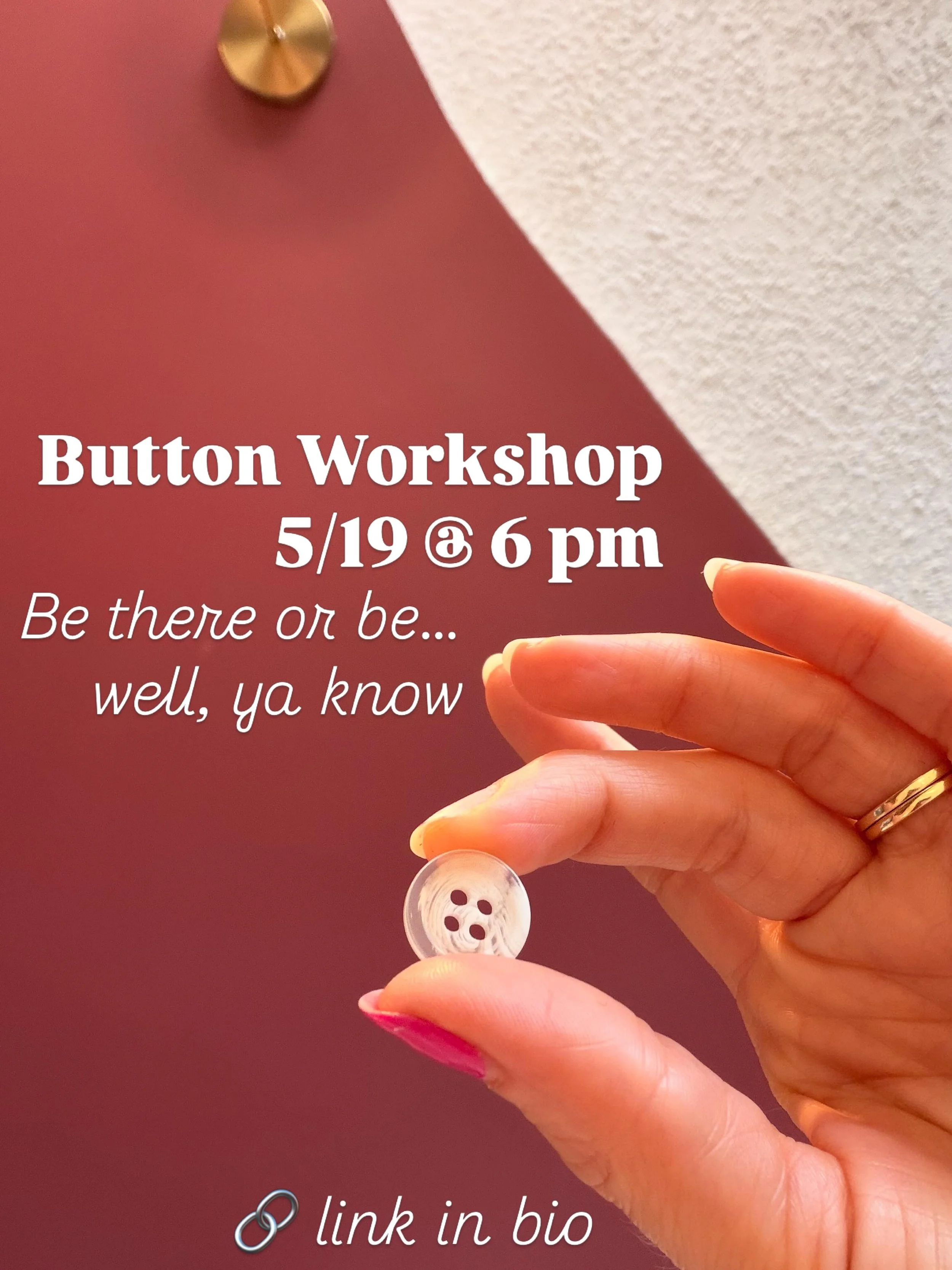 Grab a friend and join me at Surseen for a private shopping hour starting at 5 pm, followed by an all things button workshop from 6-8 pm. 

We will trade in old buttons for something with a little more personality and learn from  Stephanie Hutton of 