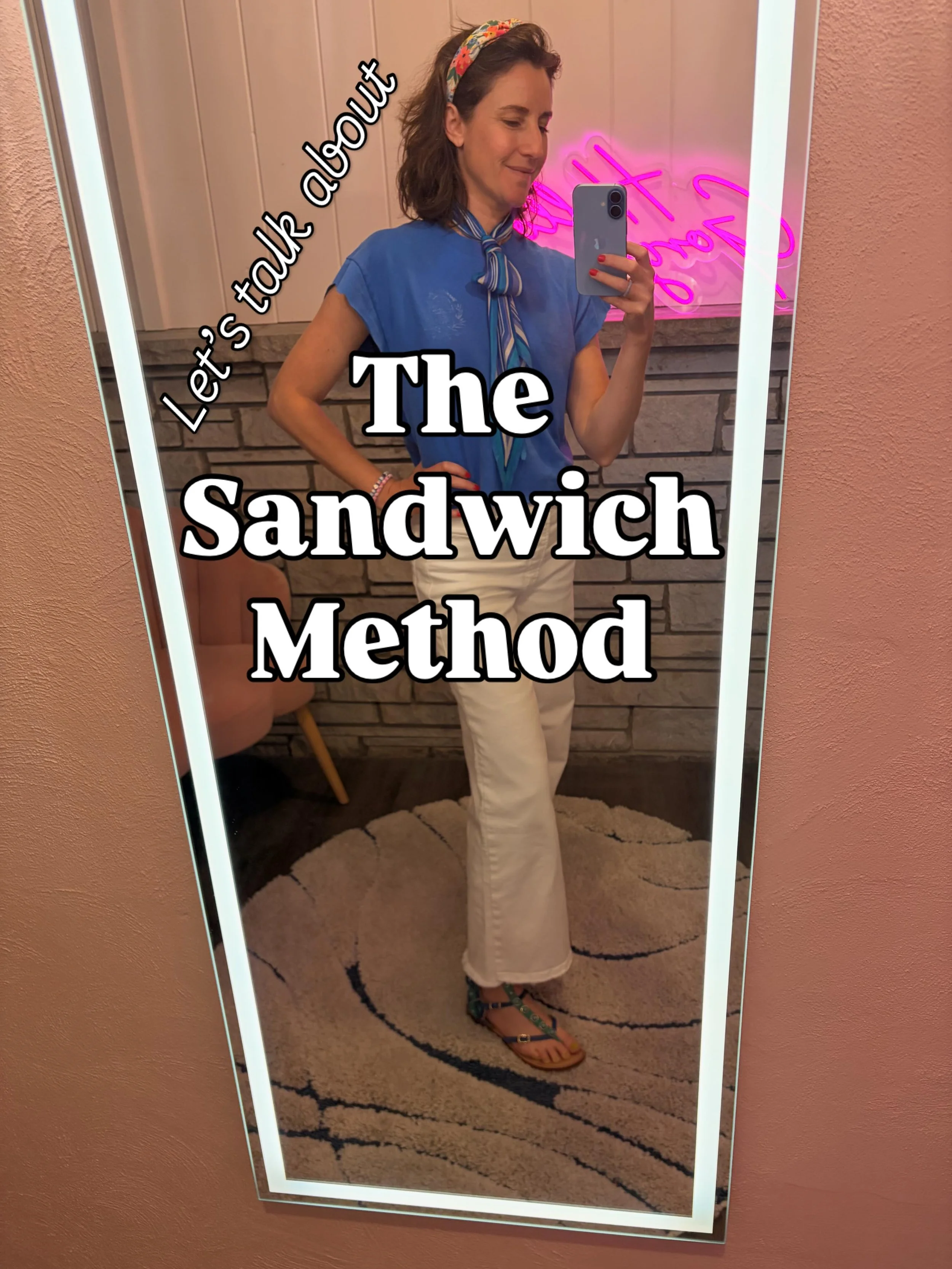 Let&rsquo;s talk the &ldquo;sandwich method&rdquo; 🥪 as it applies to fashion. 

Match your shoes with your top half and all of a sudden a very casual outfit feels more thoughtful, coordinated, and put together - and so do you!
