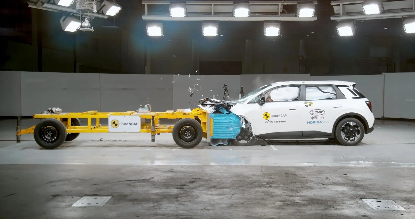 El nuevo AION UT alcanza las 5 estrellas de seguridad Euro NCAP (y se suma al AION V)