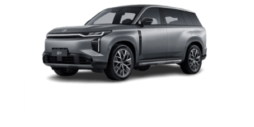 Vehículo SUV de color gris oscuro frente a fondo transparente.
