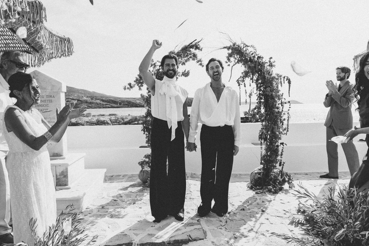 A soft kind of magic.

#documentaryweddingphotographer #documentaryweddingphotography #rhodeswedding #weddingphotographer #love #weddingphotography  #mkourti #weddinginspiration #documentarywedding #weddingday #samesexwedding #naturalweddingphotograp