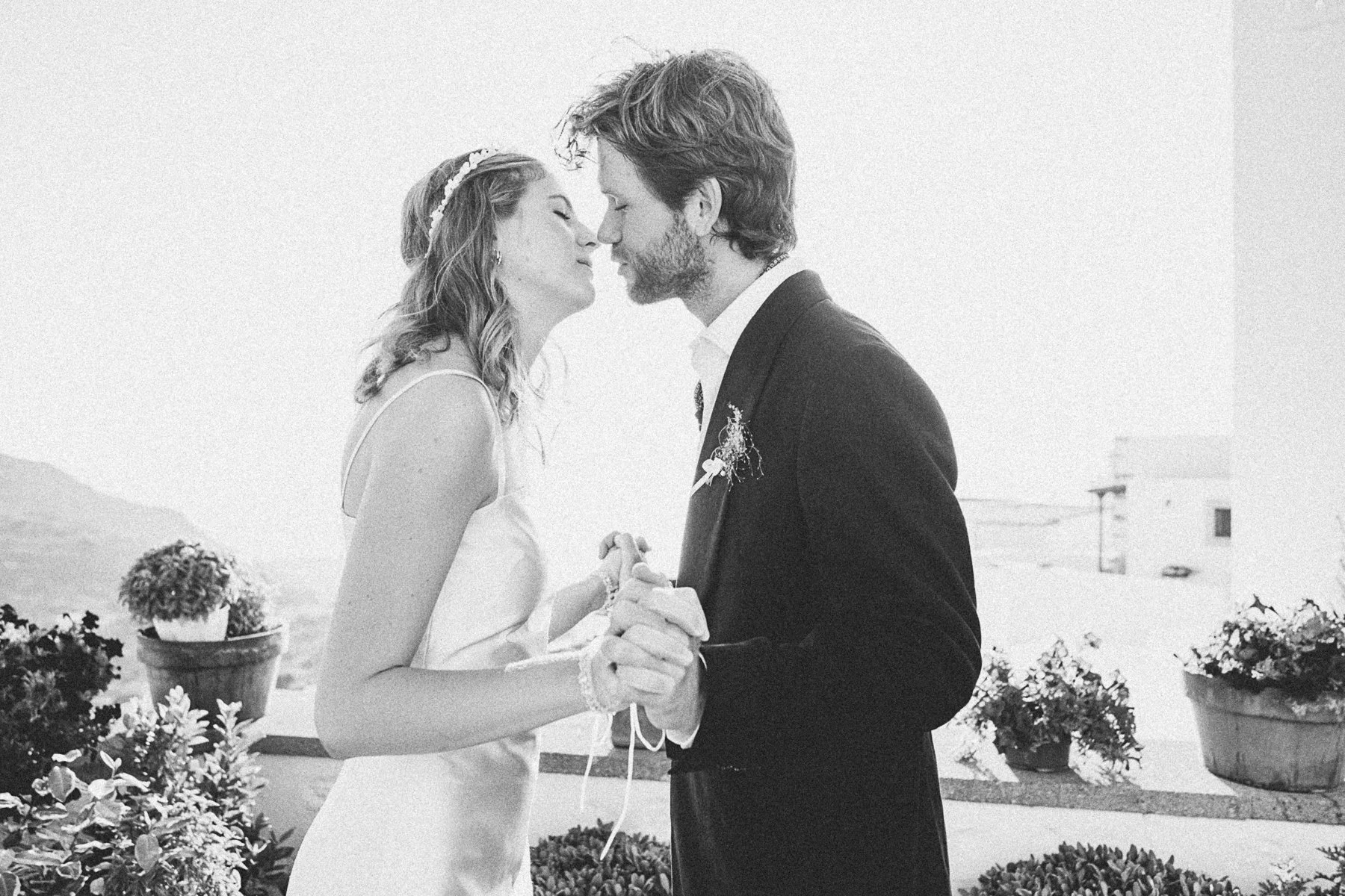 2025 web bw Patmos Wedding Bella Stiven-20.jpg