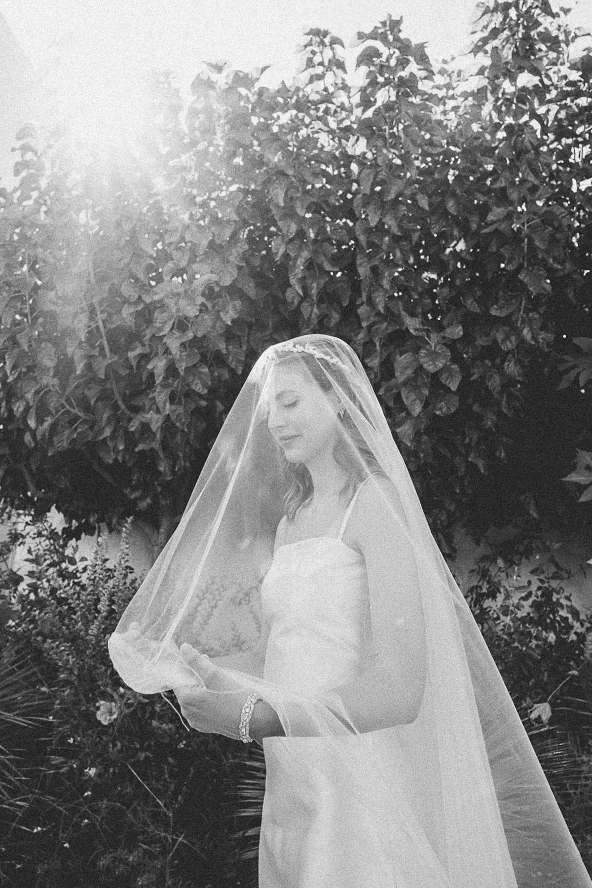 2025 web bw Patmos Wedding Bella Stiven-6.jpg