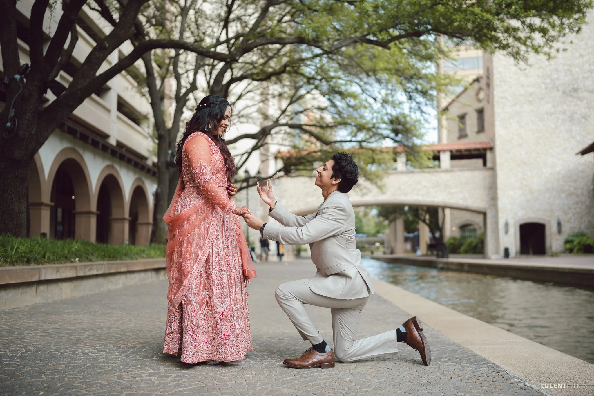 20240406_Shreya & Abhijeet Engmt_Rcpn_0454.jpg