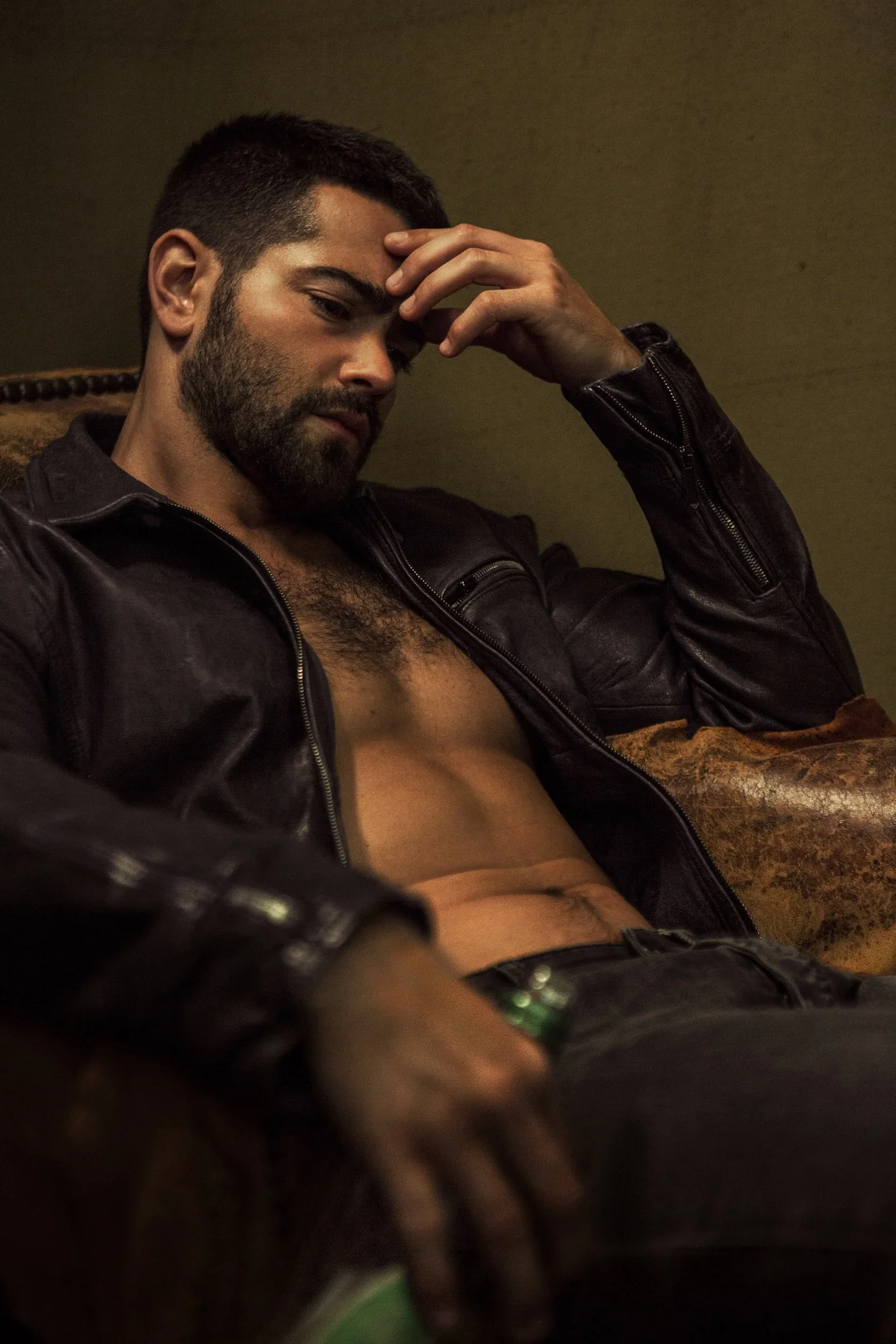 Jesse-Metcalfe-by-Stephen-Busken_02.JPG