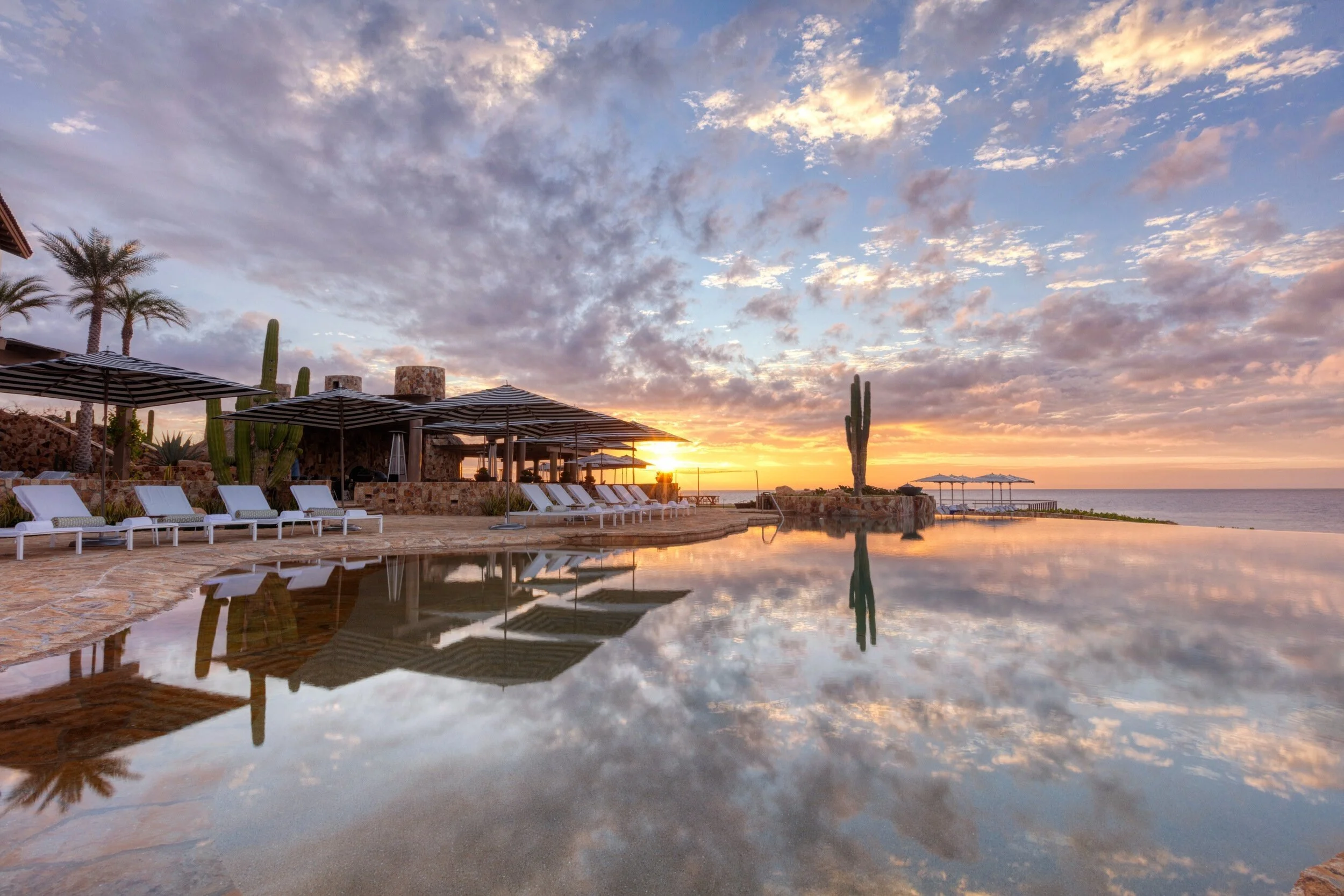 maravilla-los-cabos-dramatic-sunset-pool-reflection.jpg