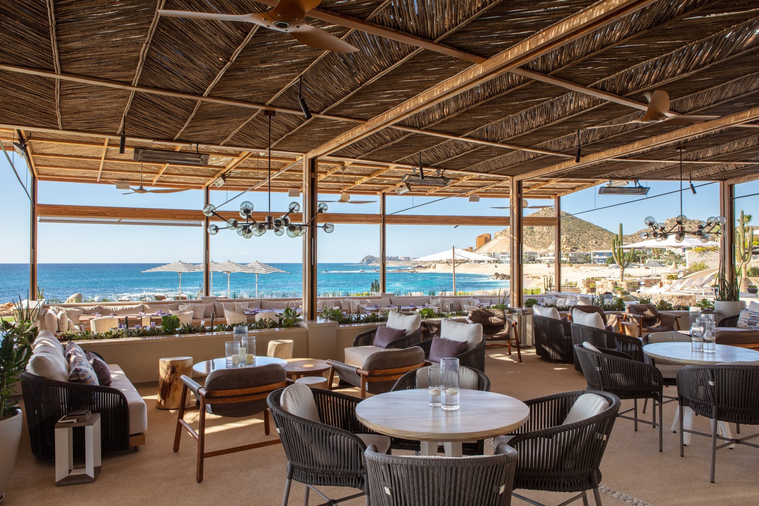 maravilla-los-cabos-indoor-restaurant-modern-dining.jpg