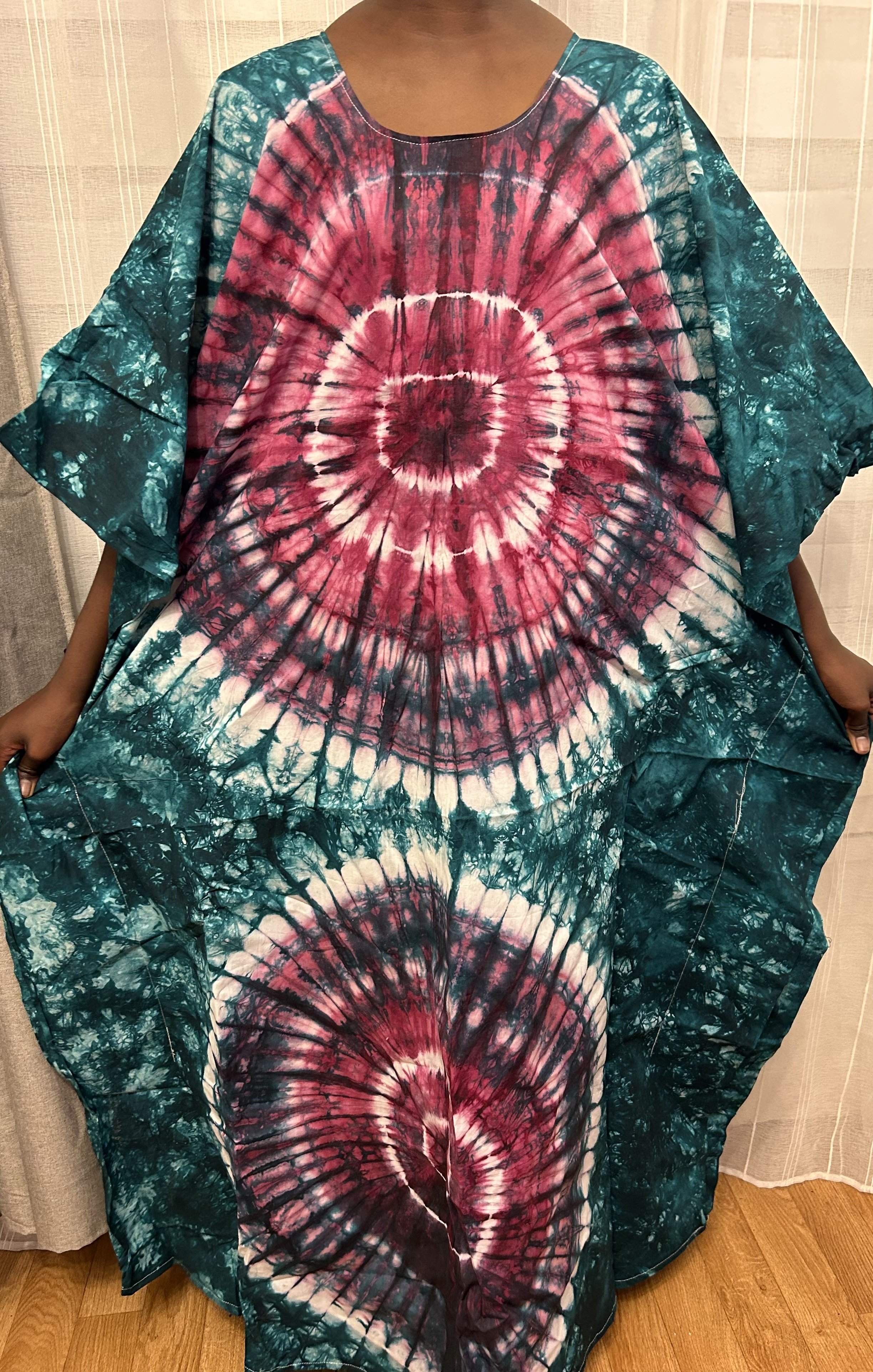 MAKEBA ZAKIA ULTRA PETITE 1m65 MAXIMUM