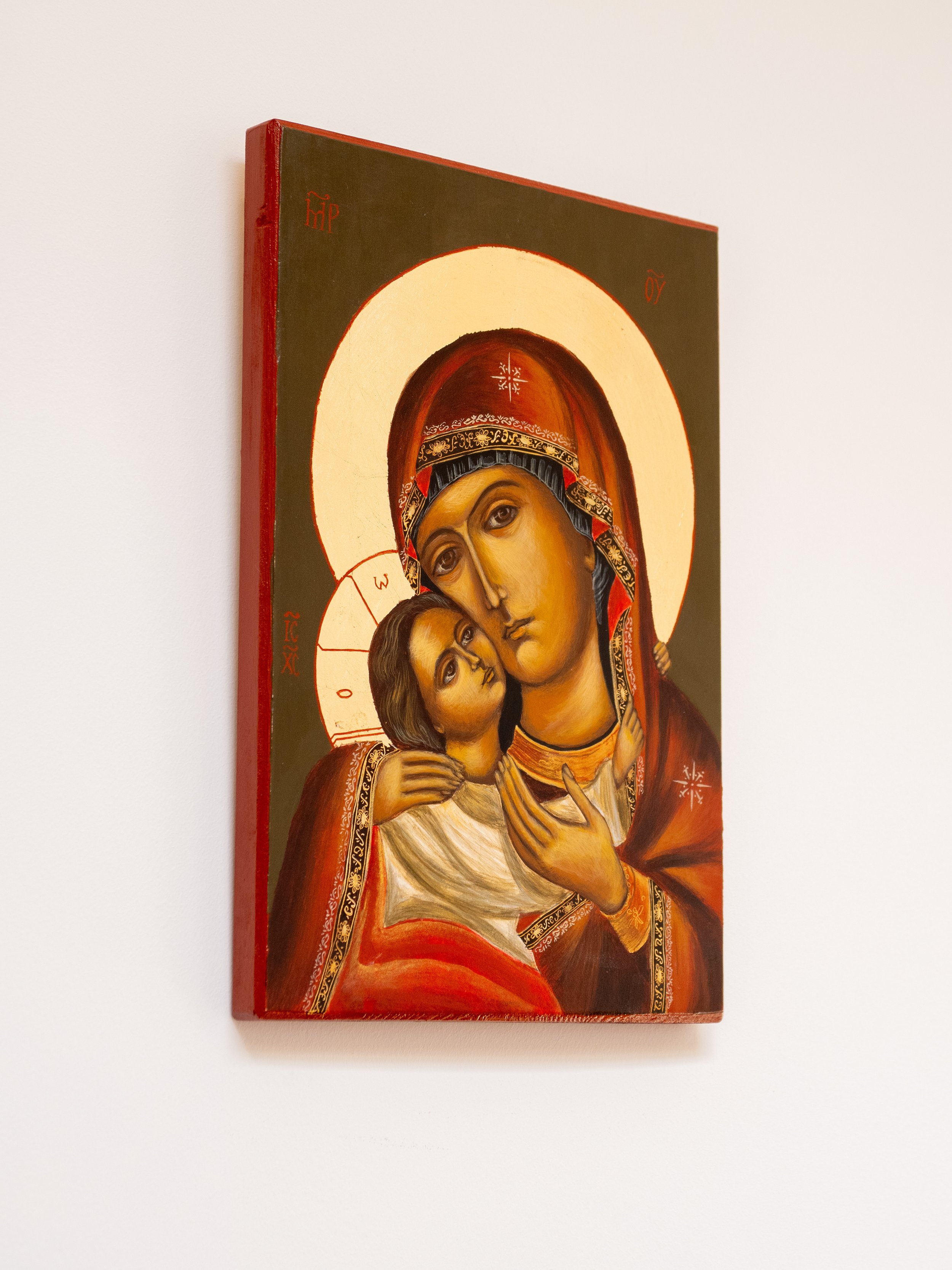 mary-left.jpg