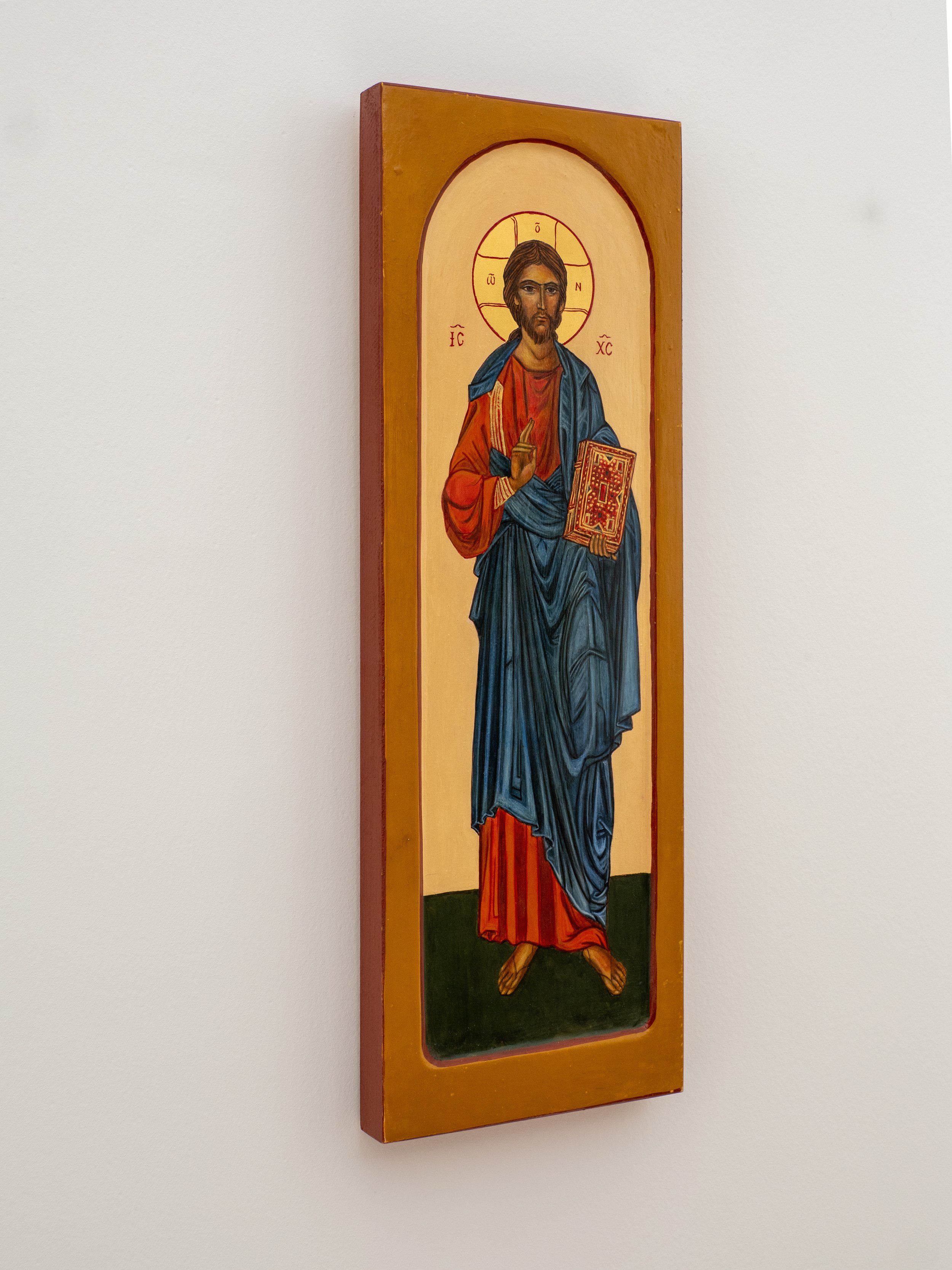 jesus-left.jpg